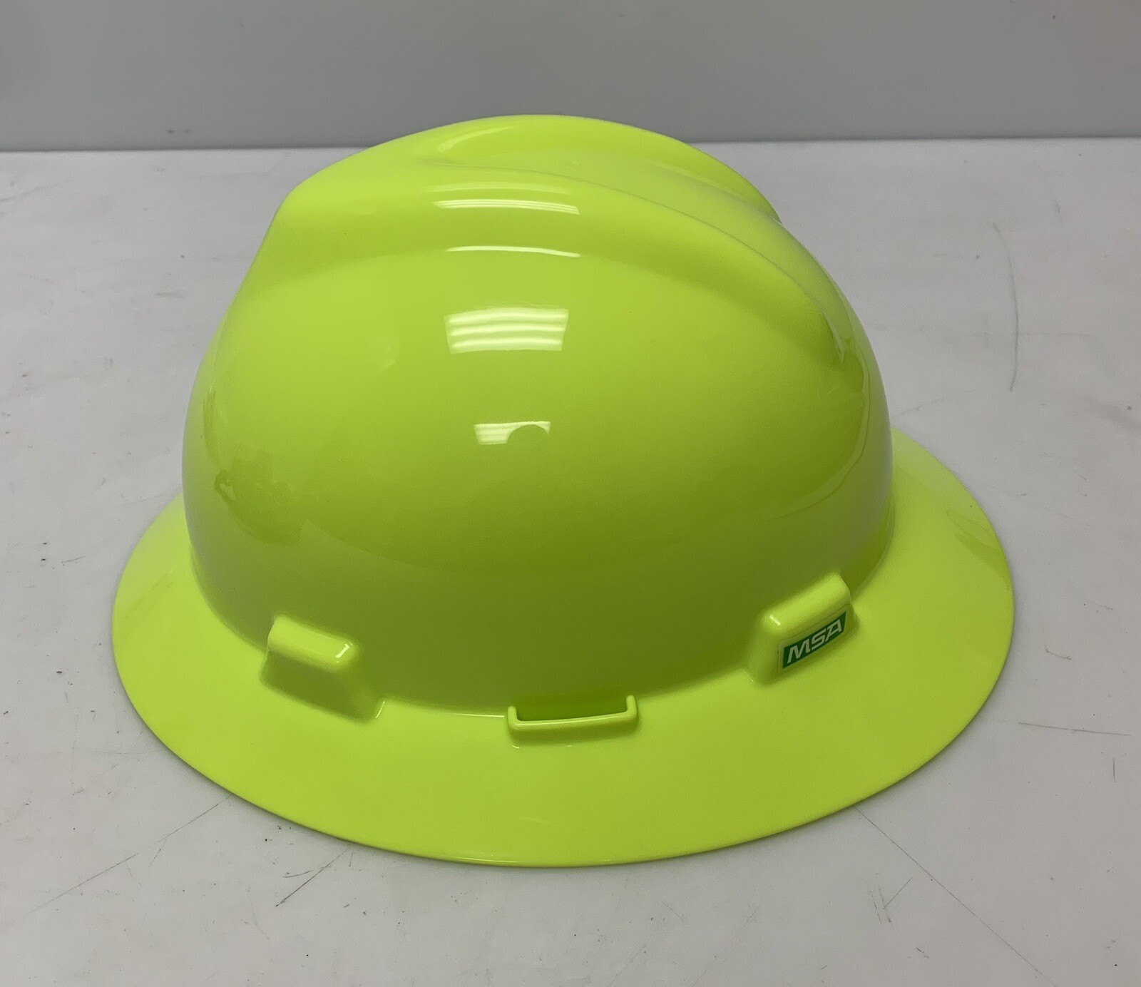 MSA 10061515 Safety Full Brim Hard Hat Type 1 V-Gard Fas-Trac Hi-Viz Yellow M