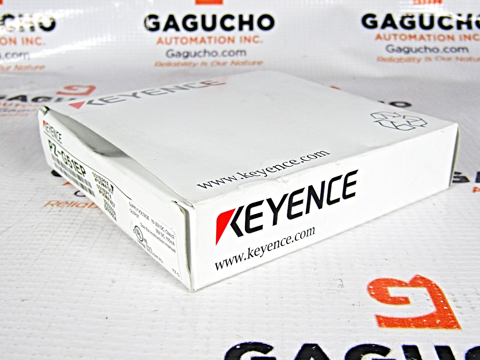 NEW Keyence PZ-G51EP Self Contained Photoelectric Sensor NIB