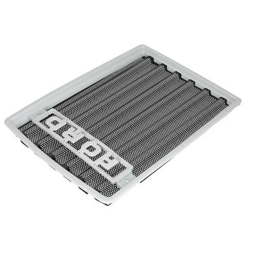 Grille fits Ford 2000 2600 3000 3600 4000 4100 4600 5600 6600 7600 D5NN8200A