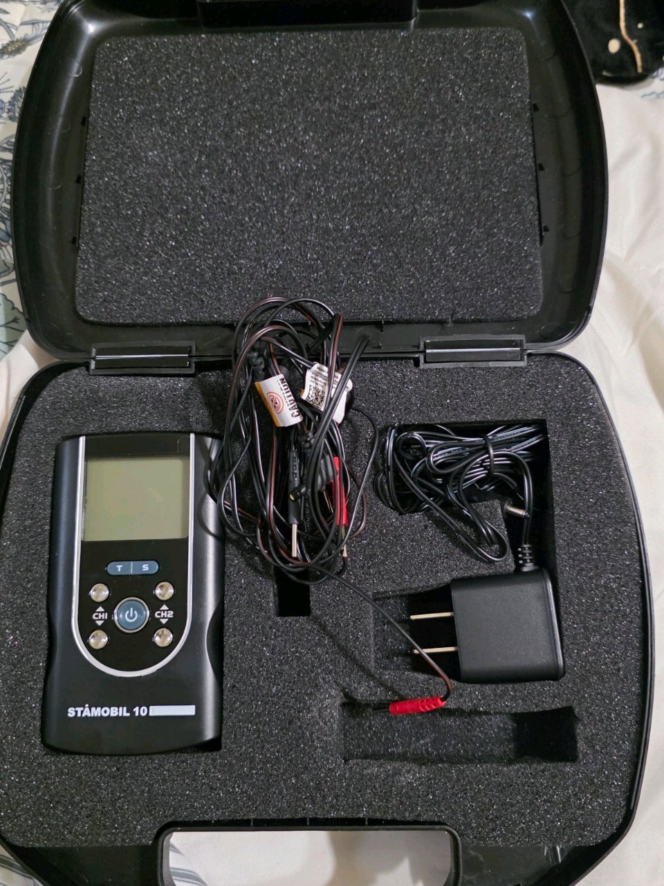 STÄMOBIL 10 TENS Unit 2 Channels Handheld with Case and Accessories