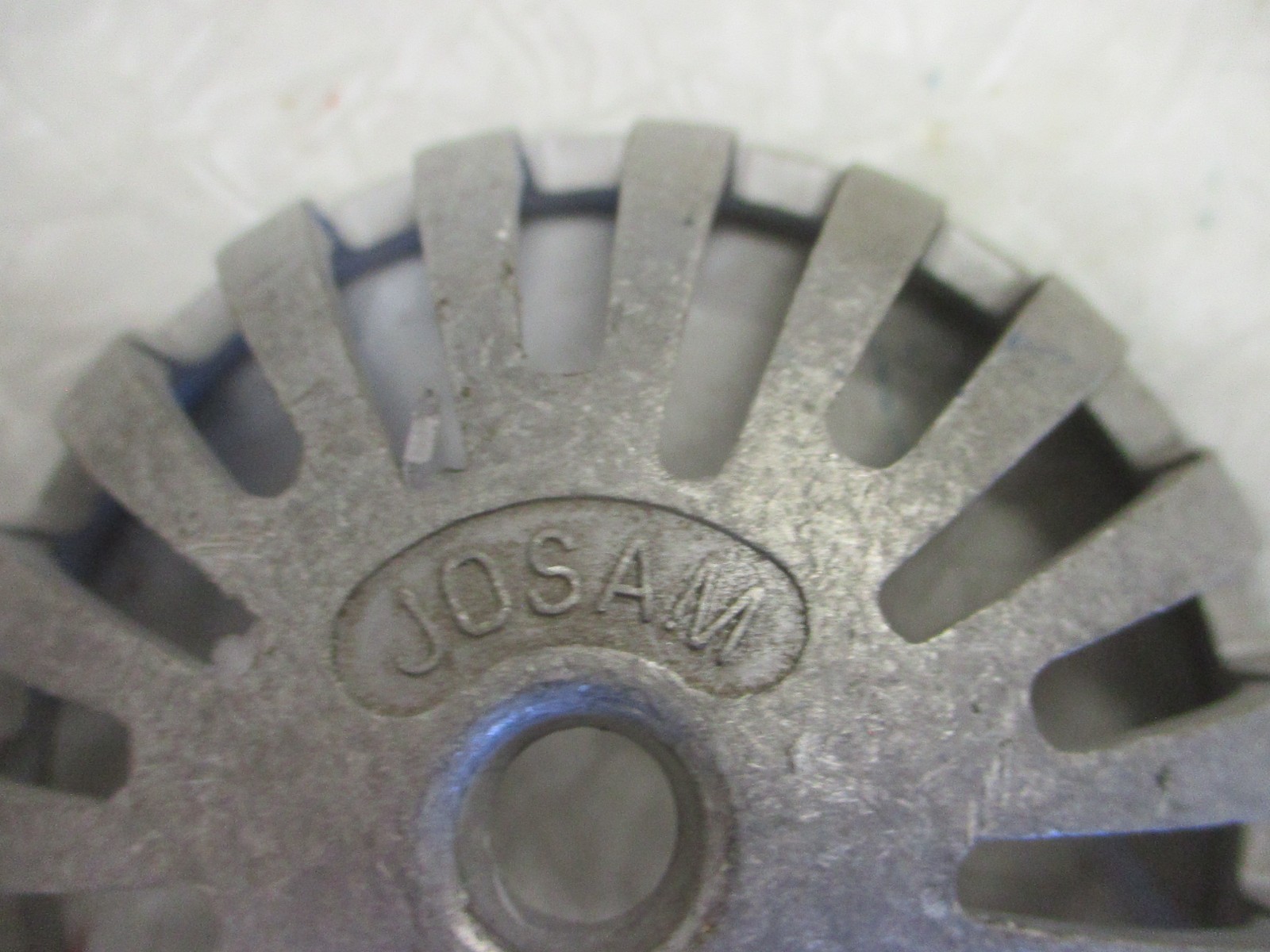 JOSAM 029680 22010 CAST IRON DOME 5-1/4″ OD x 2-5/8″ Tall, Aluminum