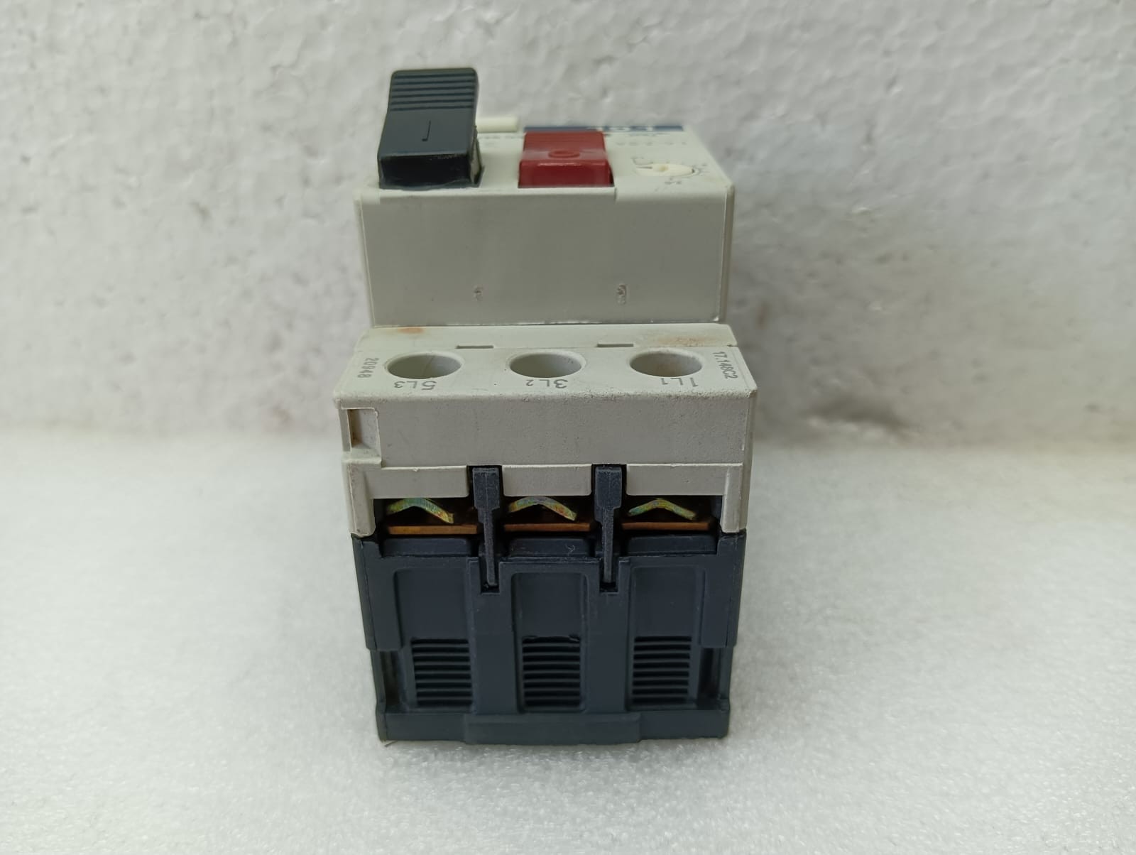 Telemecanique Motor Circuit Breaker 1.6-2.5A 690V 3-Phase Starter GV2-M07