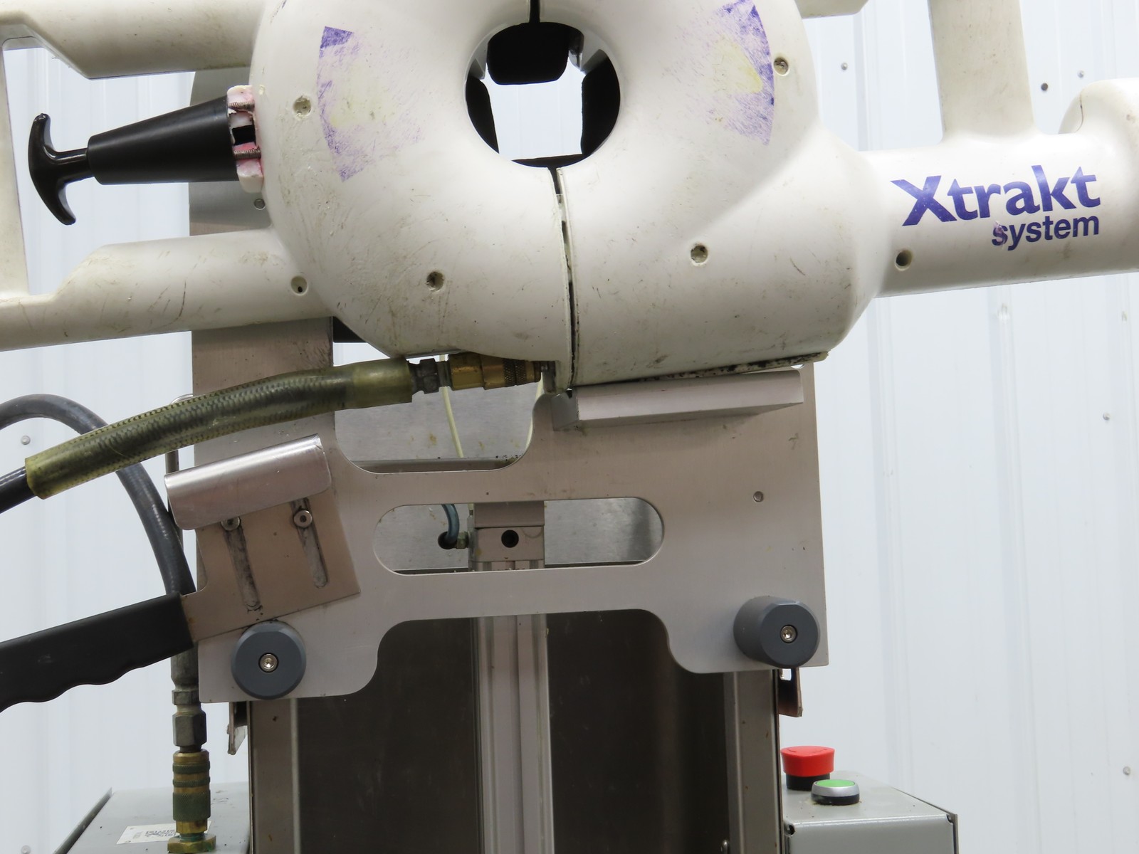 ILC Dover Xtrakt System Viscous Liquid Tote Liner Extraction Unit Air Powered