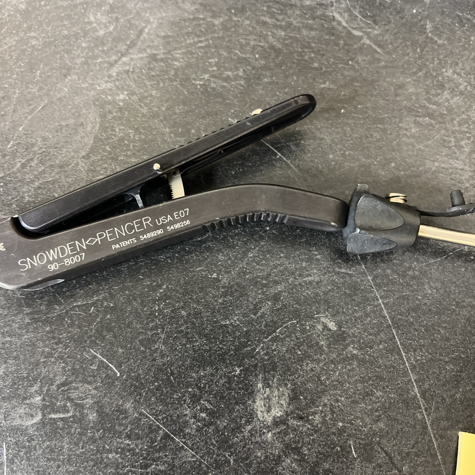 SNOWDEN PENCER NEEDLE HOLDER 90-8007