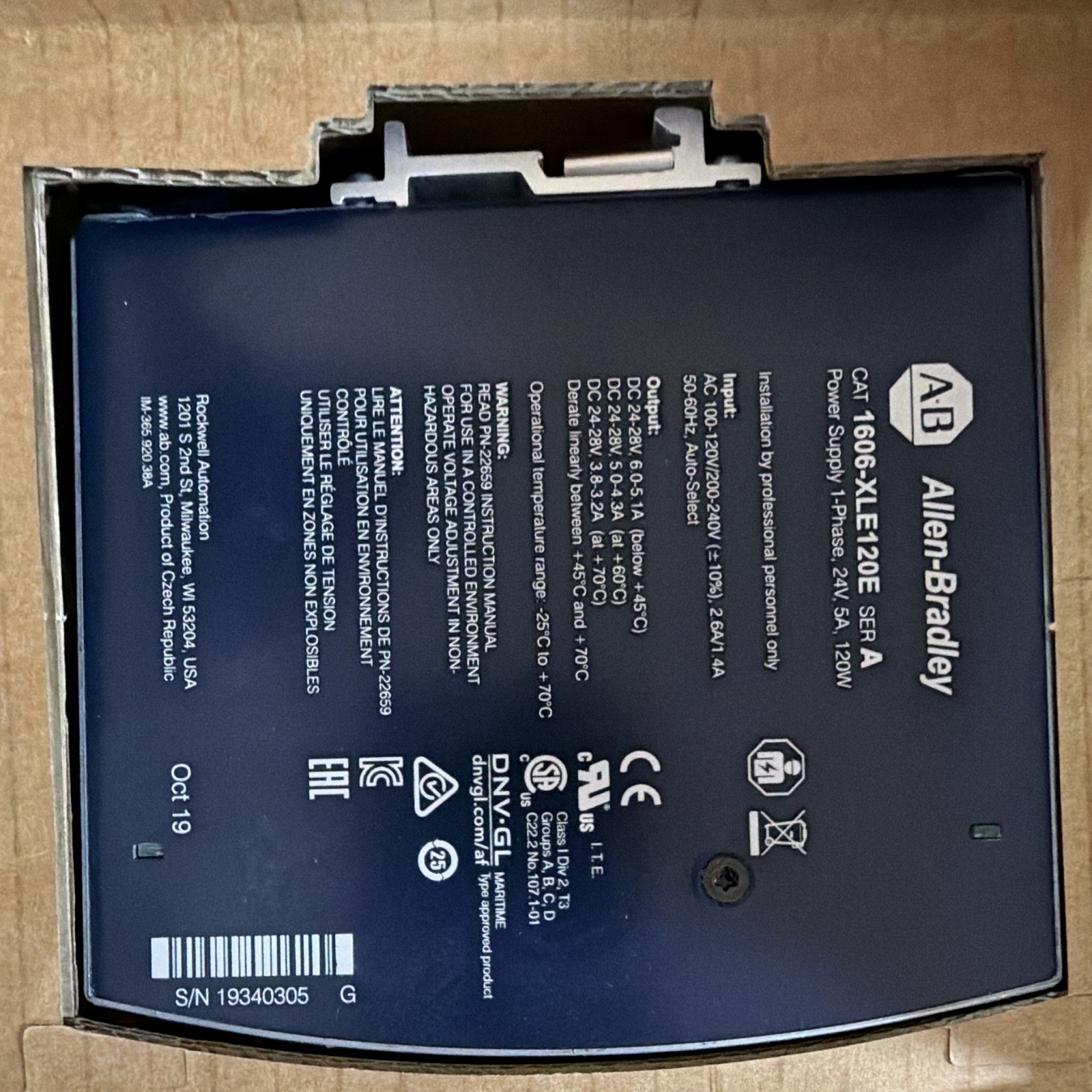 Allen-Bradley 1606-XLE120E SER A Power Supply Output DC 24-28V 5A 120W