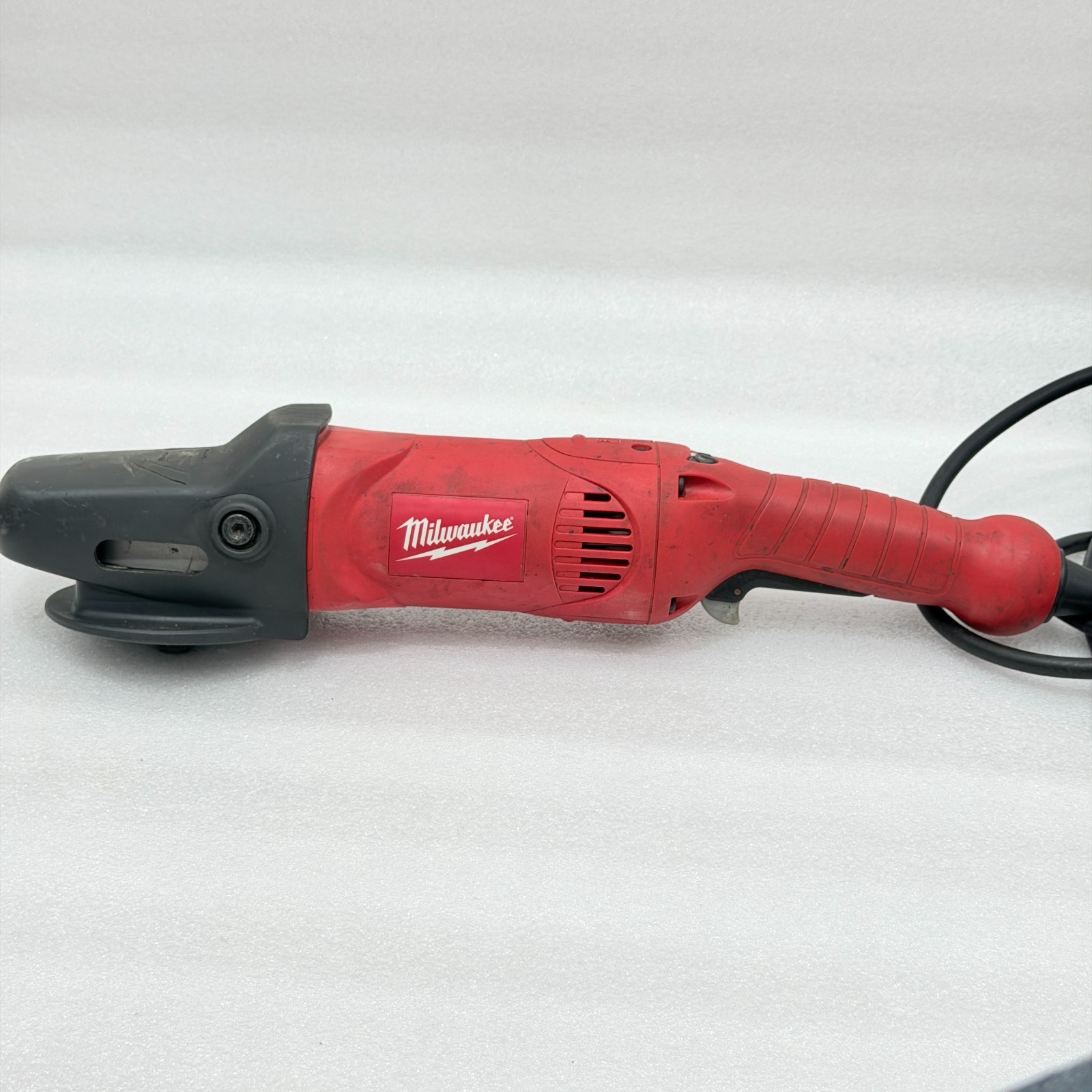 MILWAUKEE AP 12 E 150MM 1200W VARIABLE SPEED ANGLE POLISHER 220-240V FASTSHIP