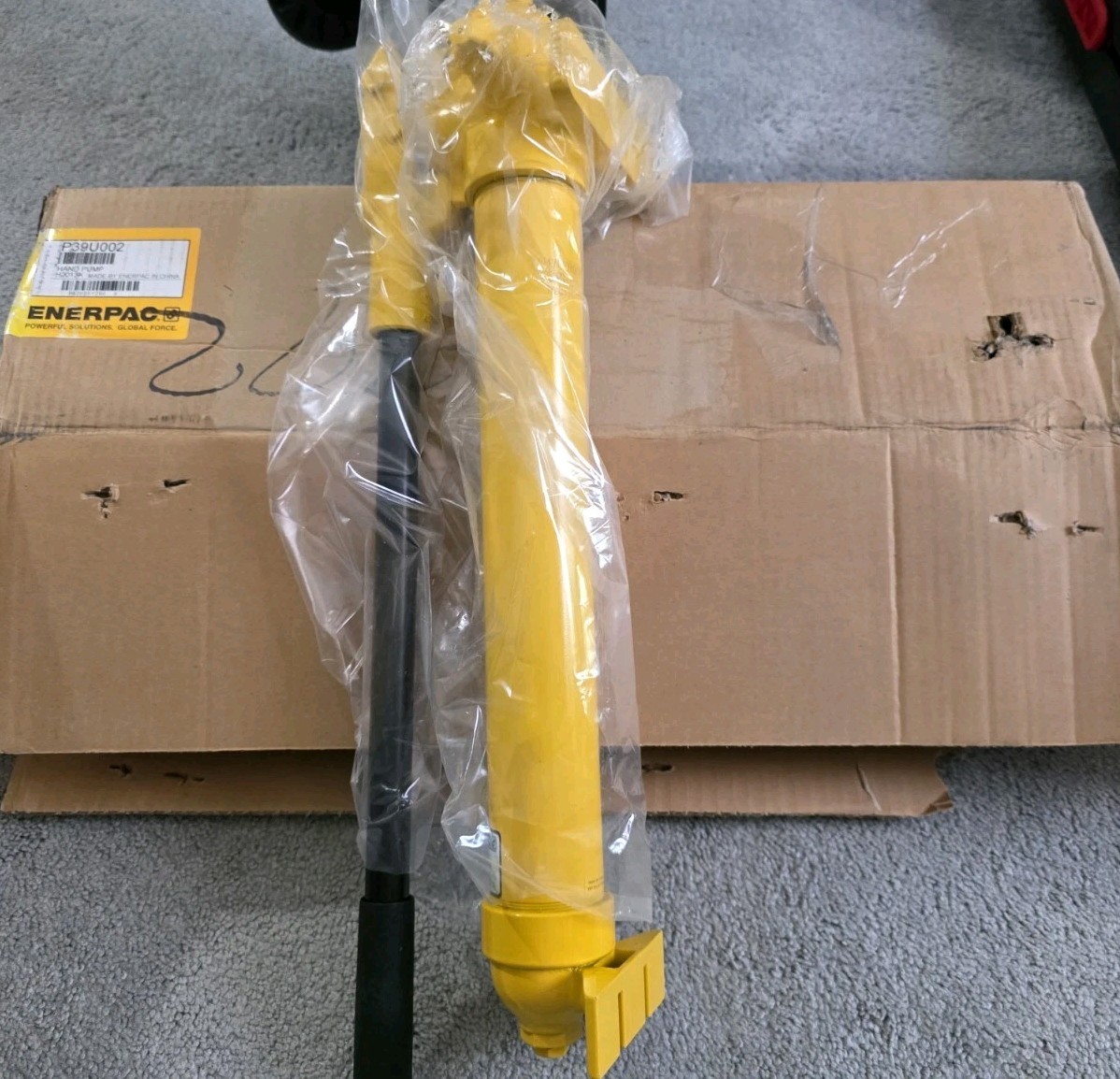 NEW OPEN BOX Enerpac P39U002 Single Speed Hydraulic Hand Pump – U.S. SELLER