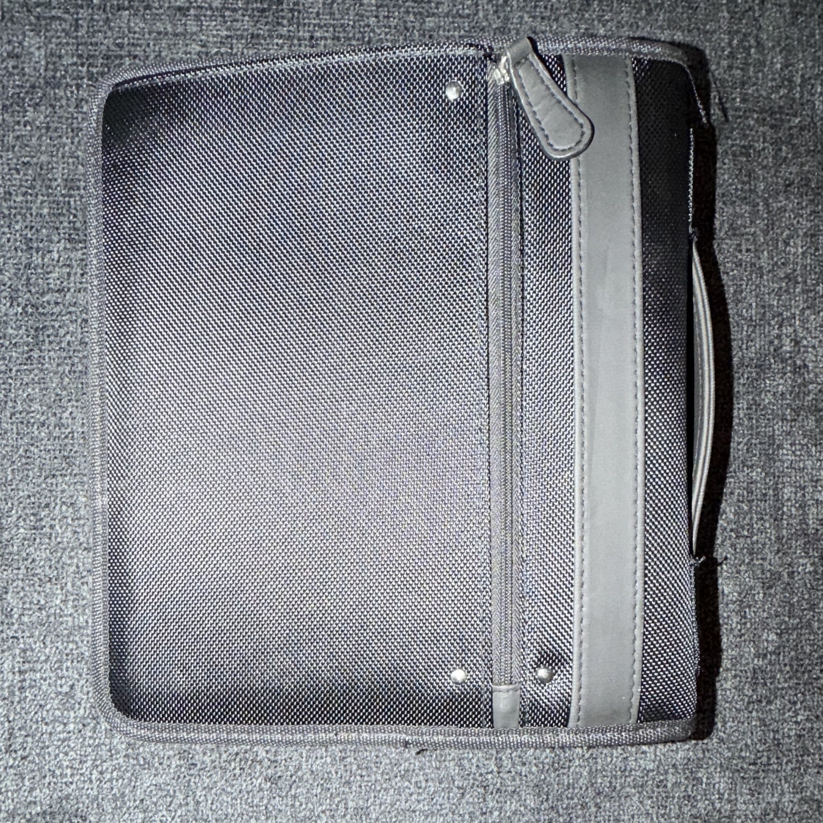 FranklinCovey Classic 7-Ring Zippered Planner Binder Organizer