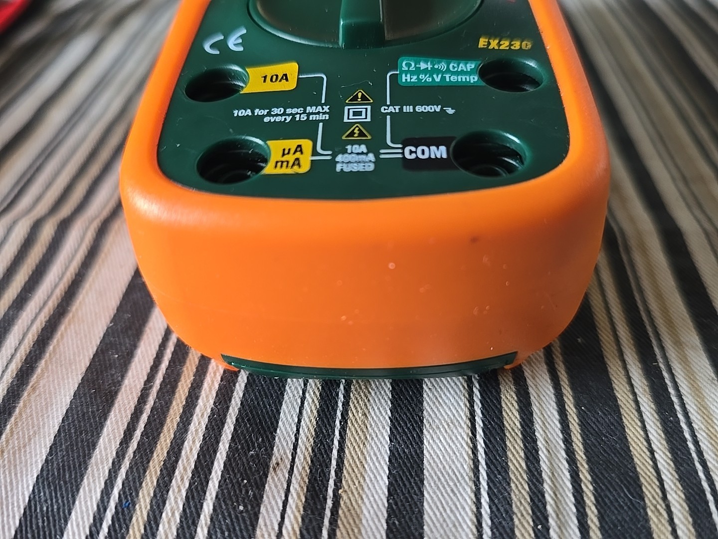 EXTECH INS EX230 MULTIMETER AUTO RANGING = USED / TESTED =