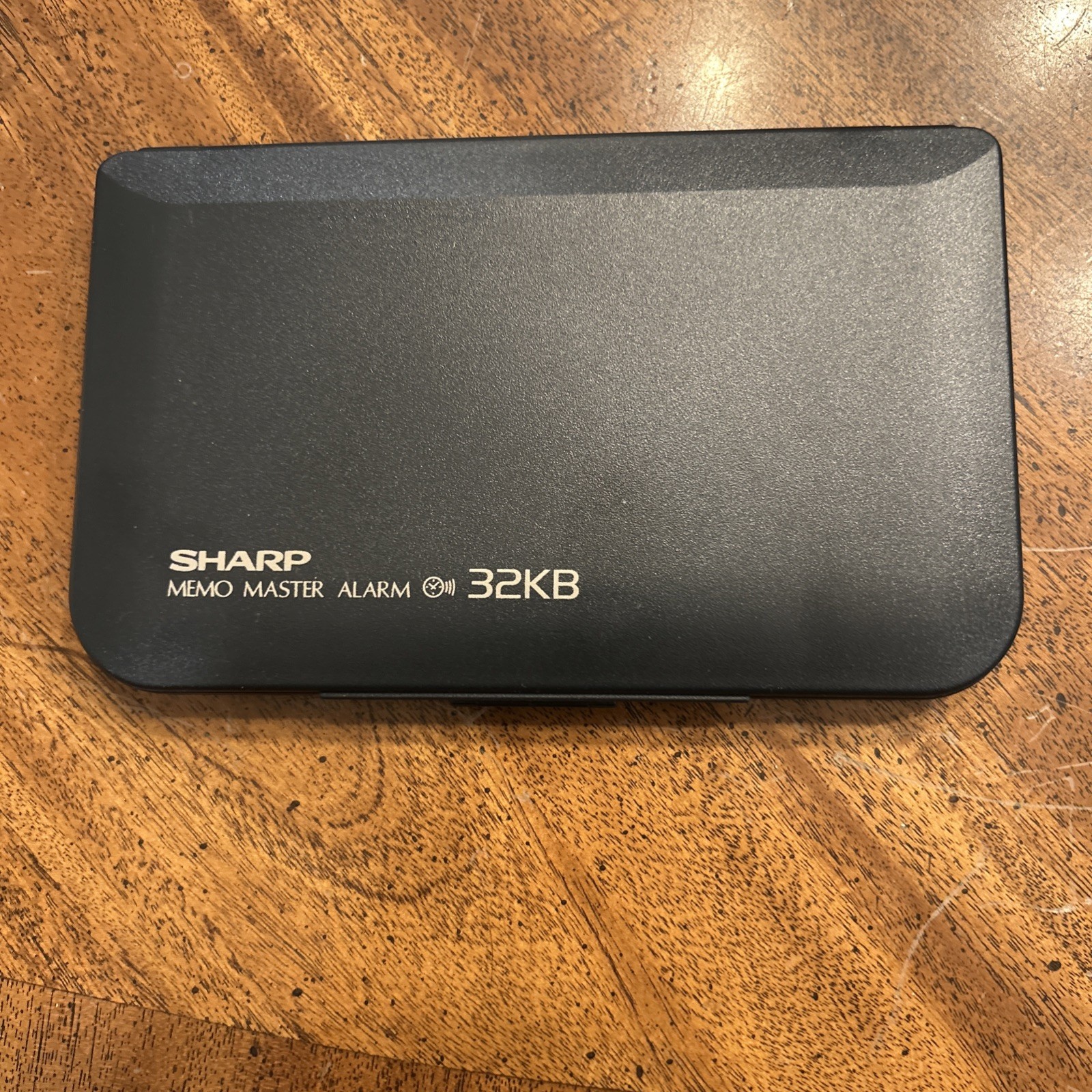 Sharp EL-6490B Electronic Organizer Memory Master Alarm 32KB