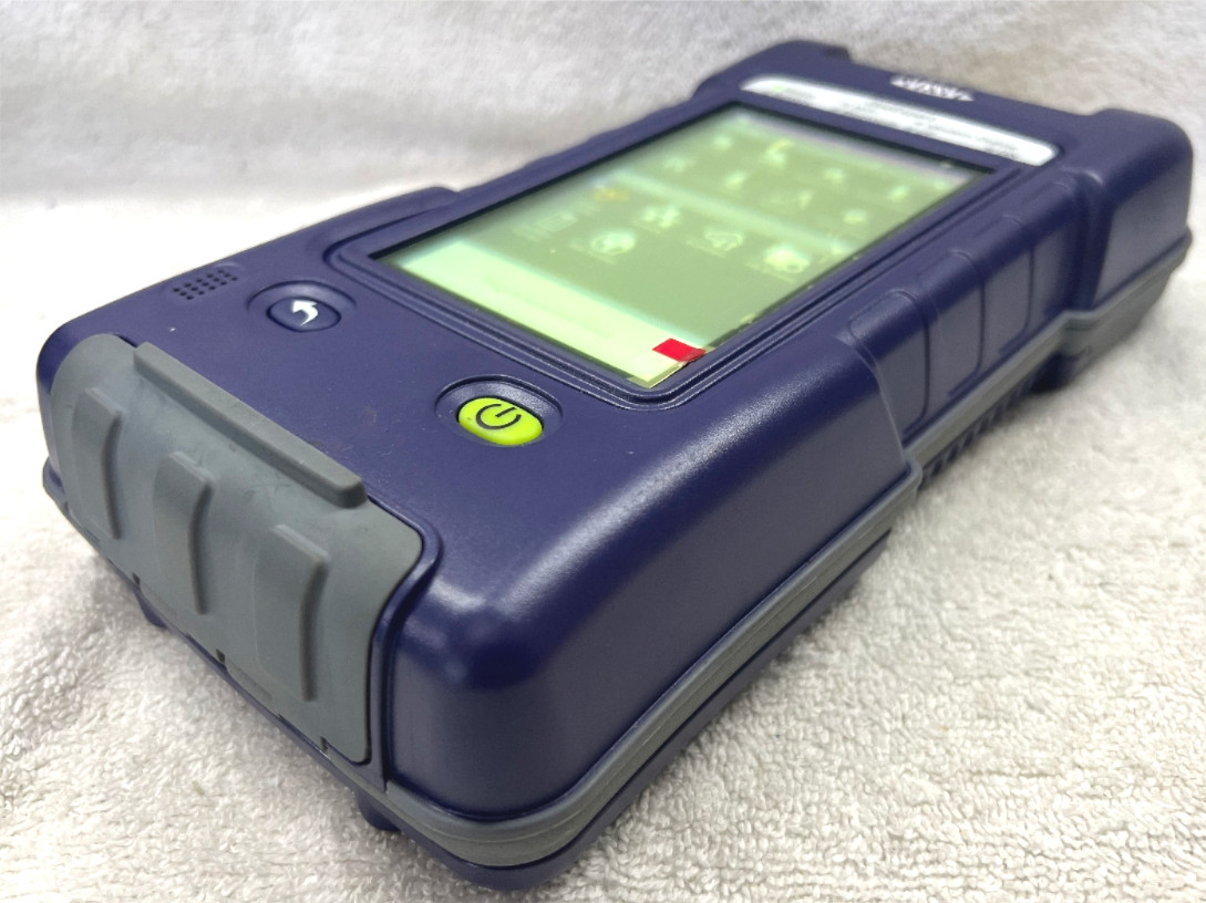 Viavi ONX-220 Base Service meter with charger