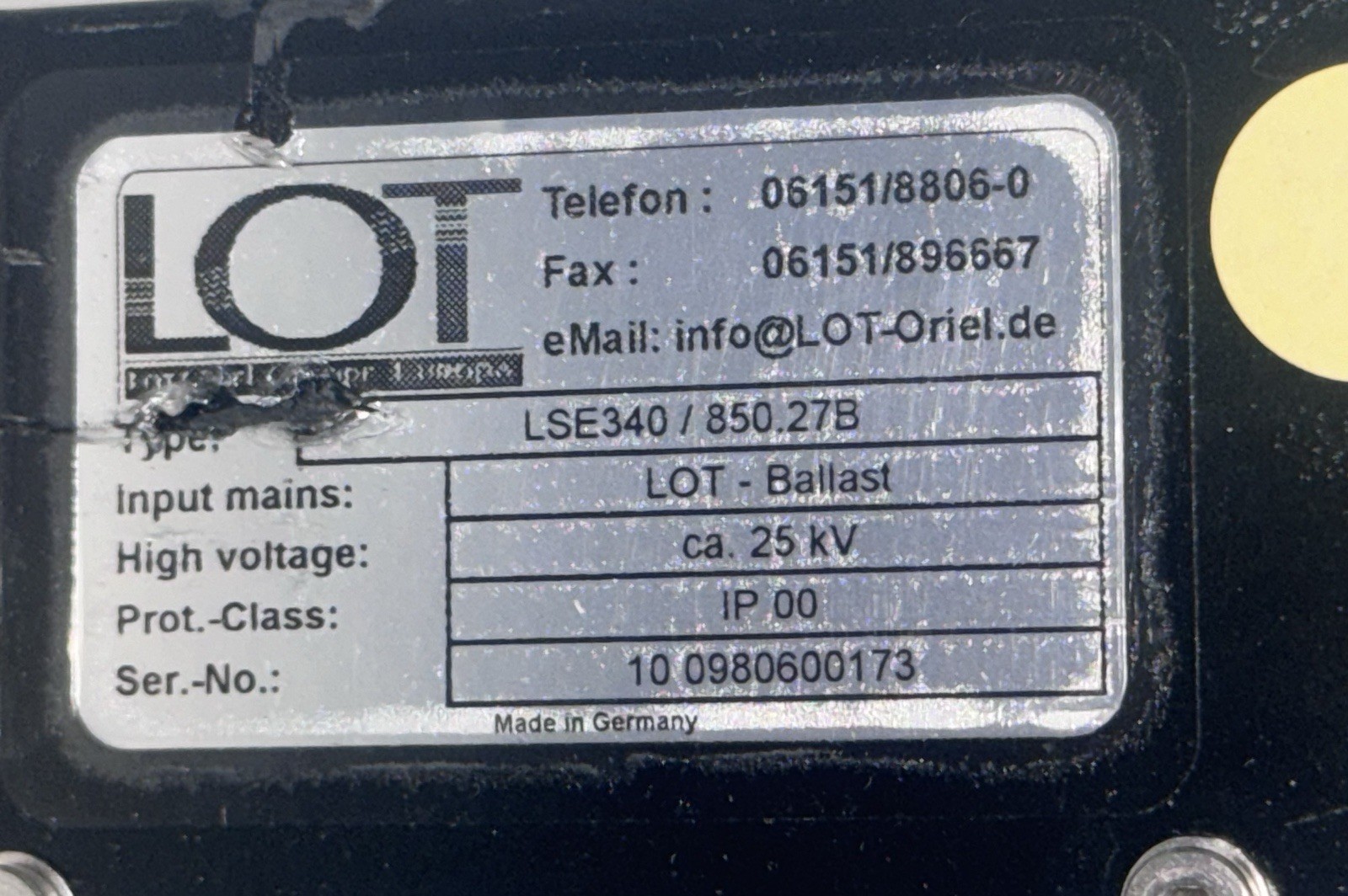 LOT ORIEL LSE340 / 850.27B ULTRAVIOLET LIGHT LSH302 500W IP 00 Quantum Design
