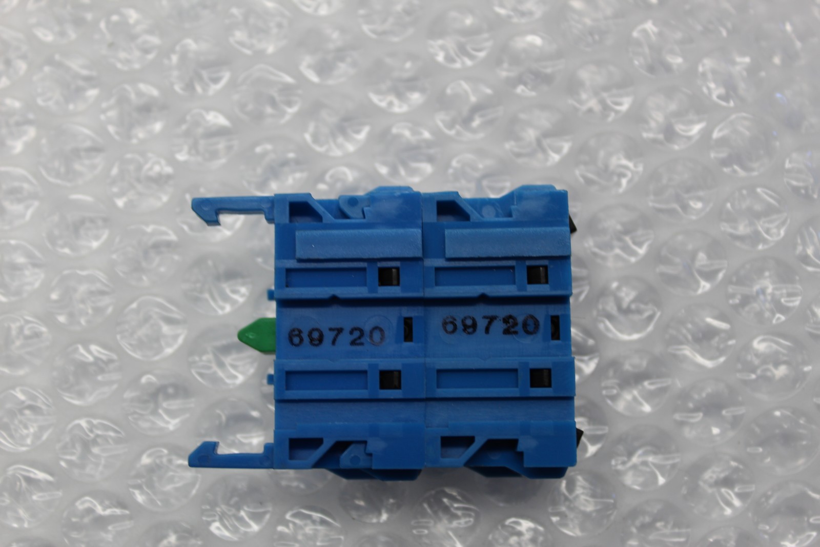 IDEC 858T HW-F10 CONTACT BLOCK NSNP
