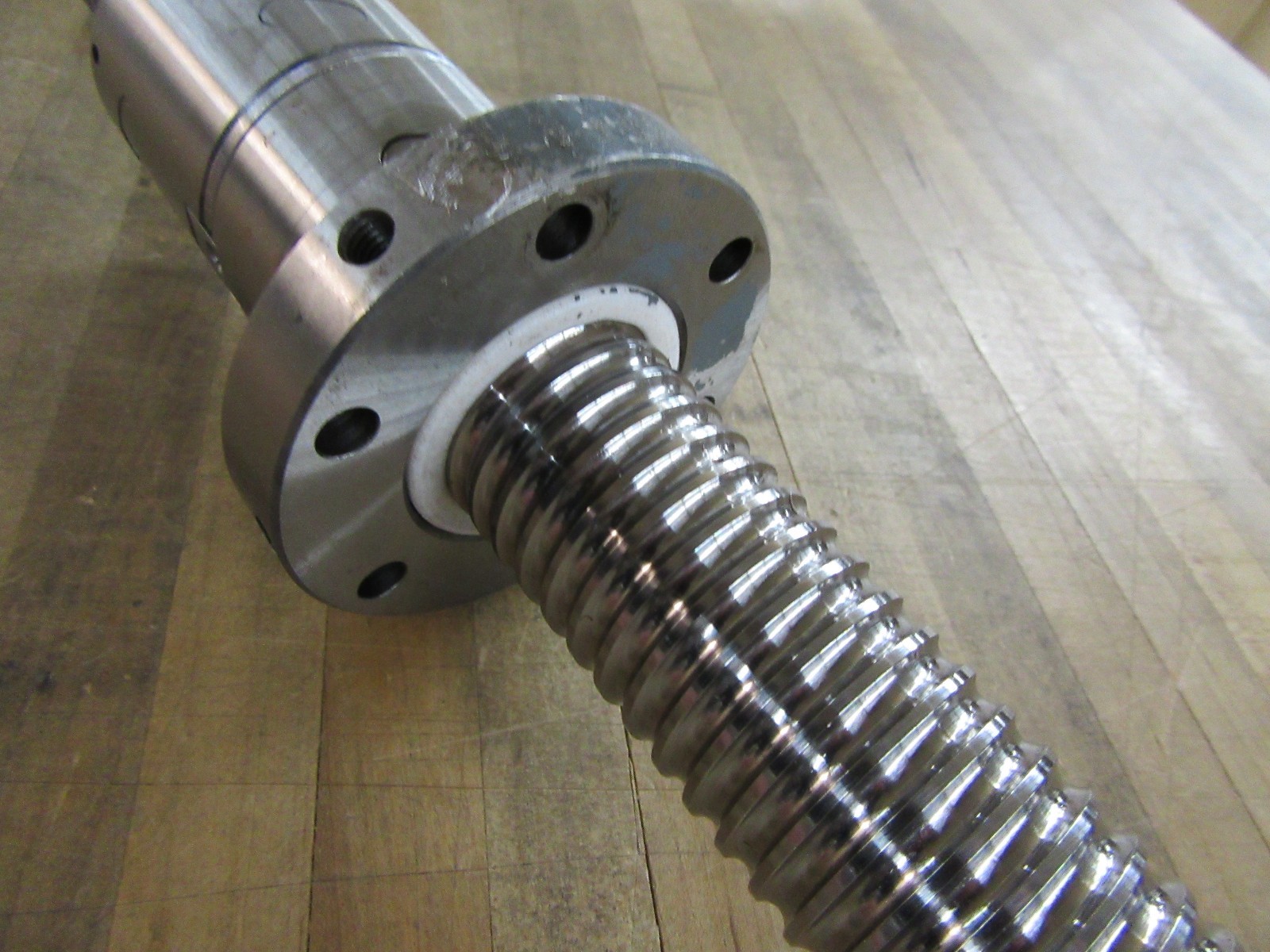 ballscrew linear shaft w/ nut 39″ screw 63″ total appx. 1″ diameter [A-0]