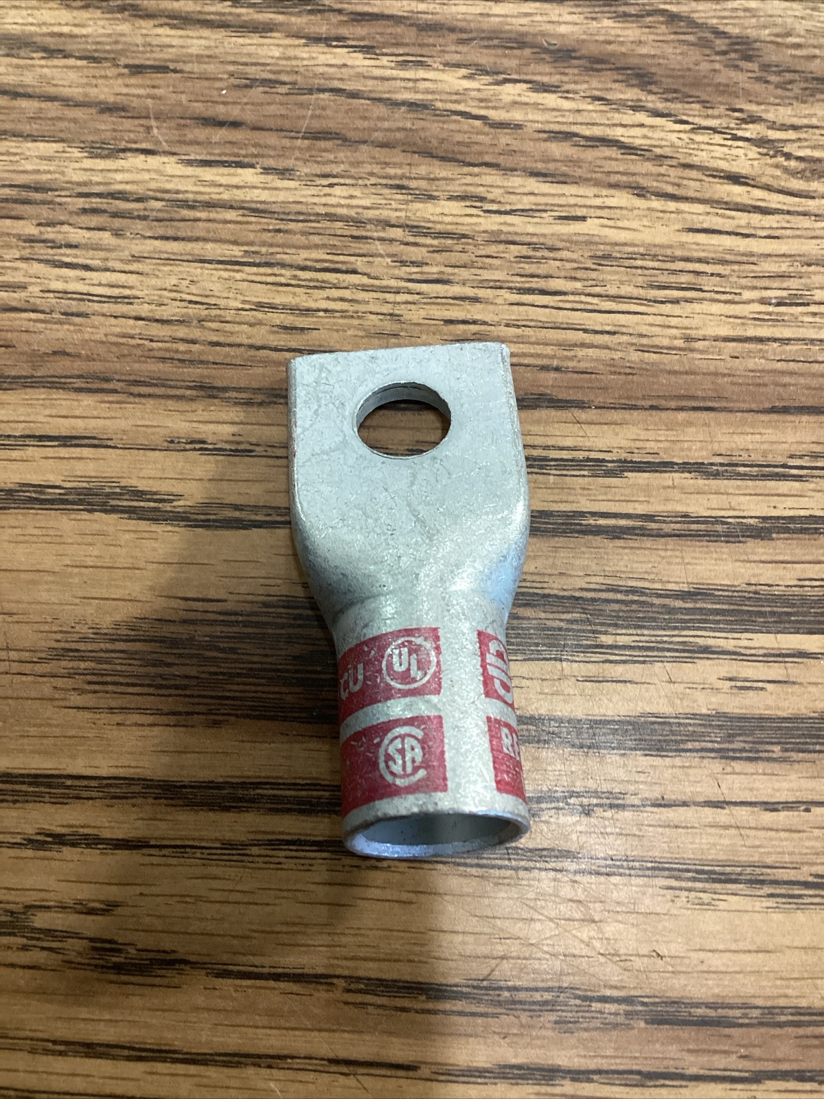 Box Of 10 BURNDY YA31L COPPER CRIMP LUG 350 MCM 1 HOLE 1/2″ SHORT BARREL RED DIE