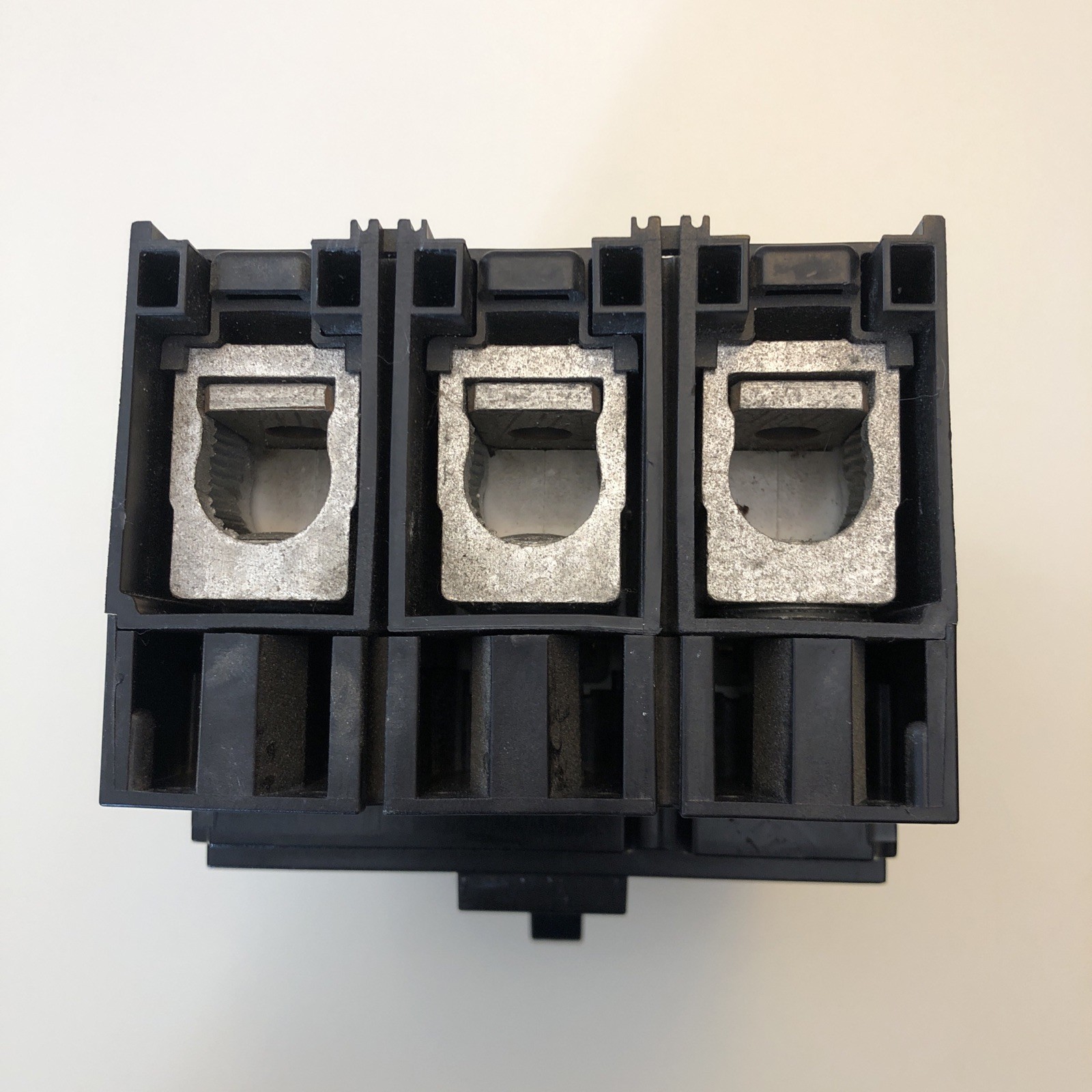 NEW Square D JGP JGM36250 3 Pole 250 Amp 600V Circuit Breaker Not in box