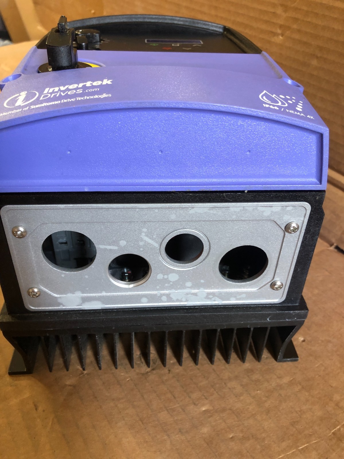 ODE-3-240041-3F4B – Invertek OptiDrive E3 – 2.0 HP VFD Used