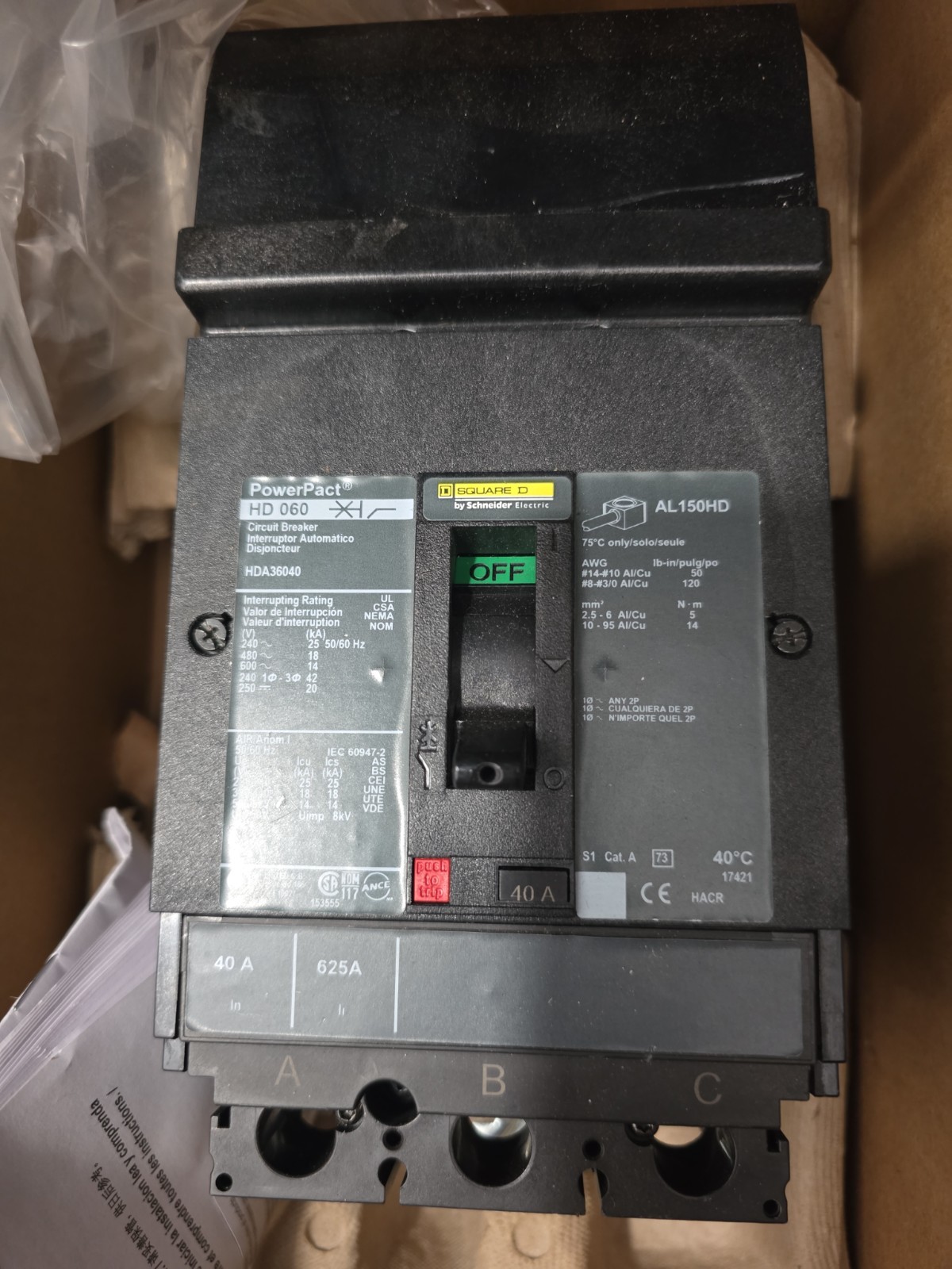HDA36040 Circuit Breaker Interruptor Automático 3P 40 A 600 V~ 50/60 Hz