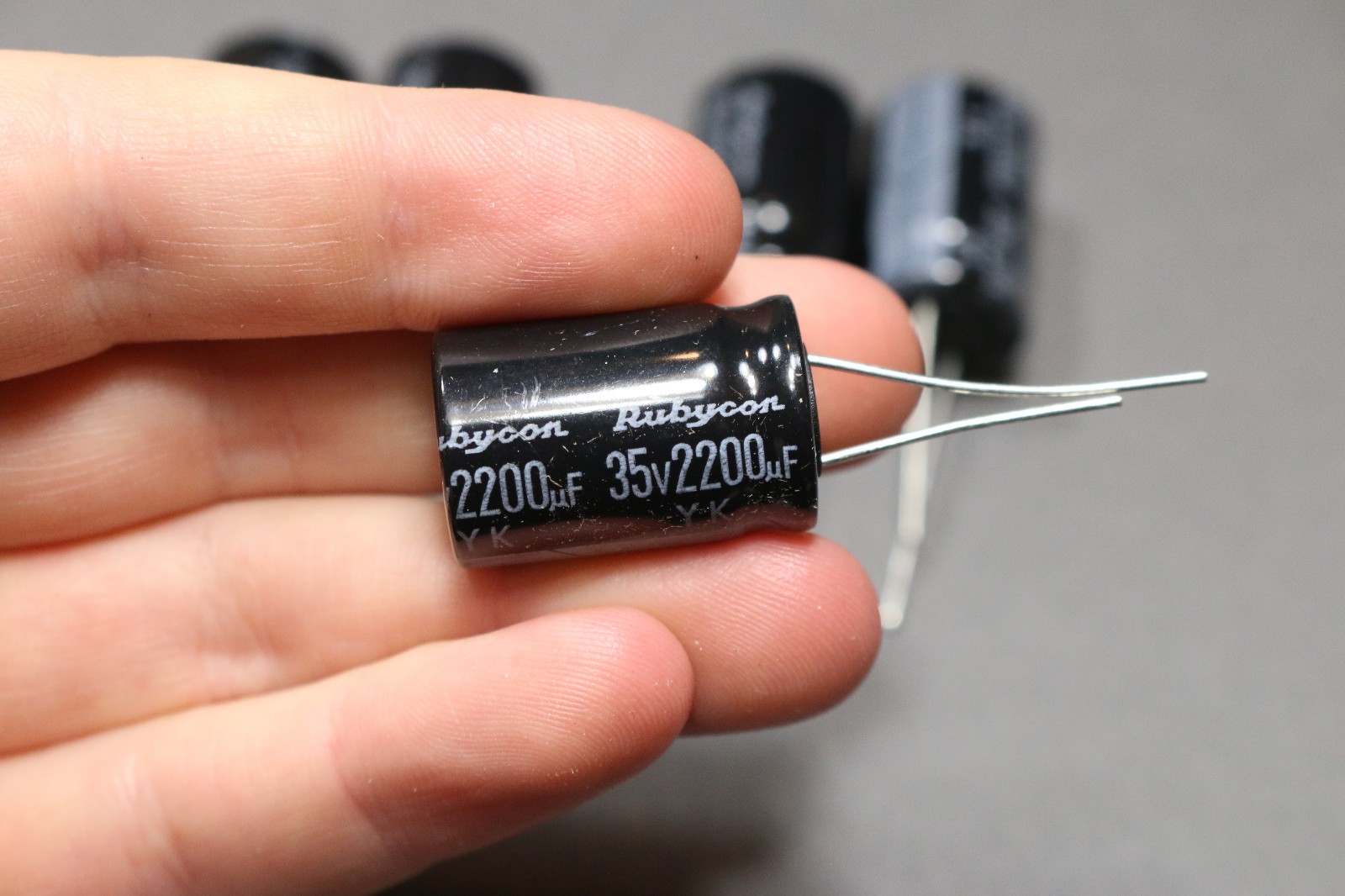 50pc Rubycon 35YK2200M16X25 2200uF 35V 85C Radial Al Electrolytic Capacitors NOS