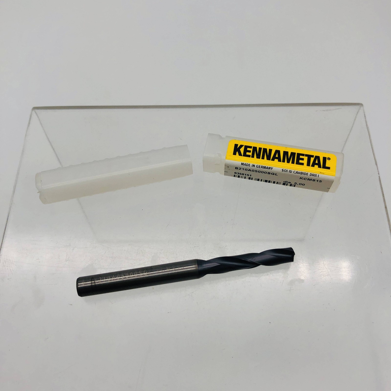 Kennametal 6358151 Carbide Drill Bit Coolant 3XD .1969 KCMS15 Grade Solid
