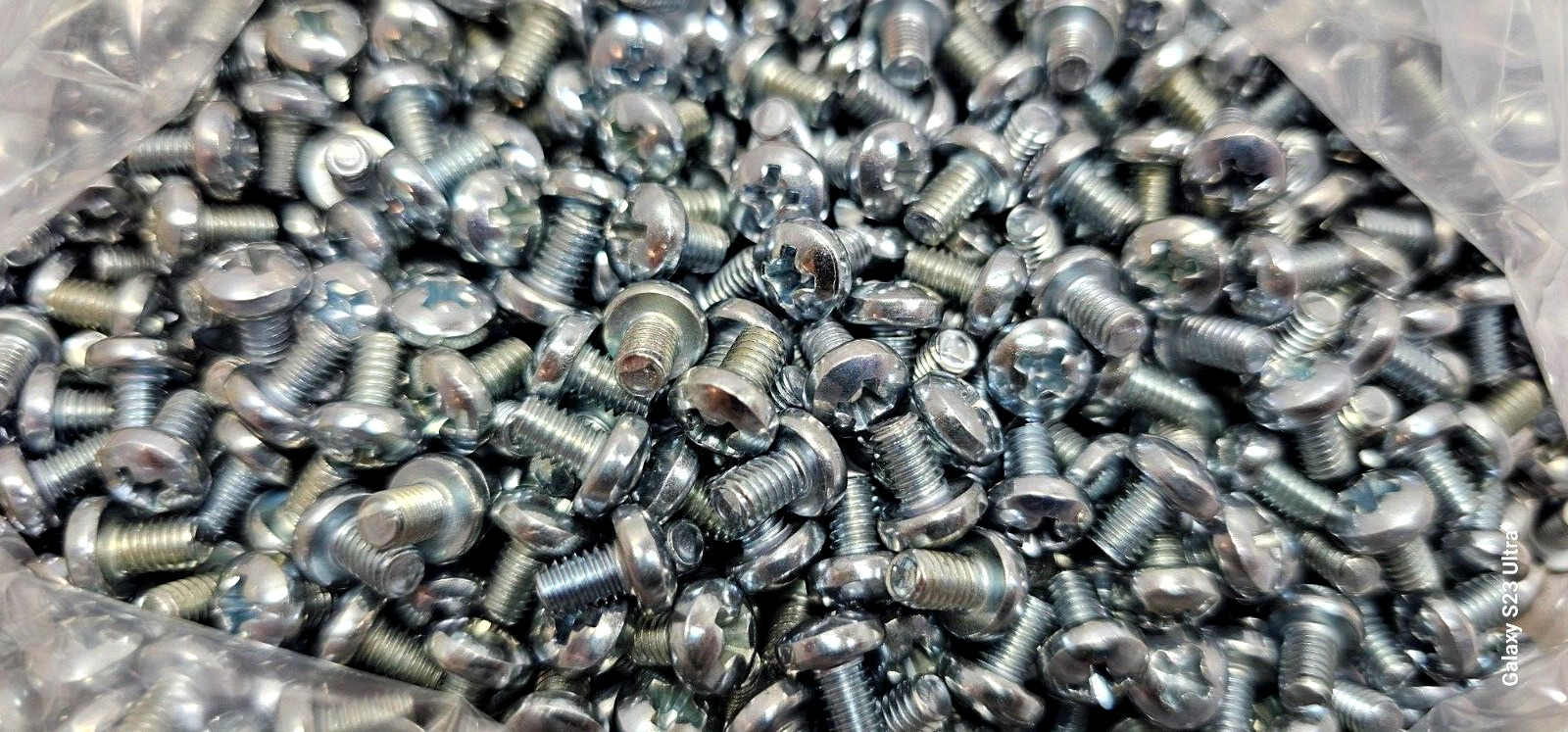 Qty 1235 PCS DIN 7895 M4 x 6mm 0.7 Pitch Machine Screws, Phillips, Steel, Zinc P
