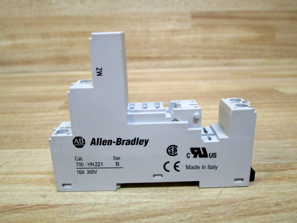 Allen Bradley 700-HN221 Relay Socket 700HN221