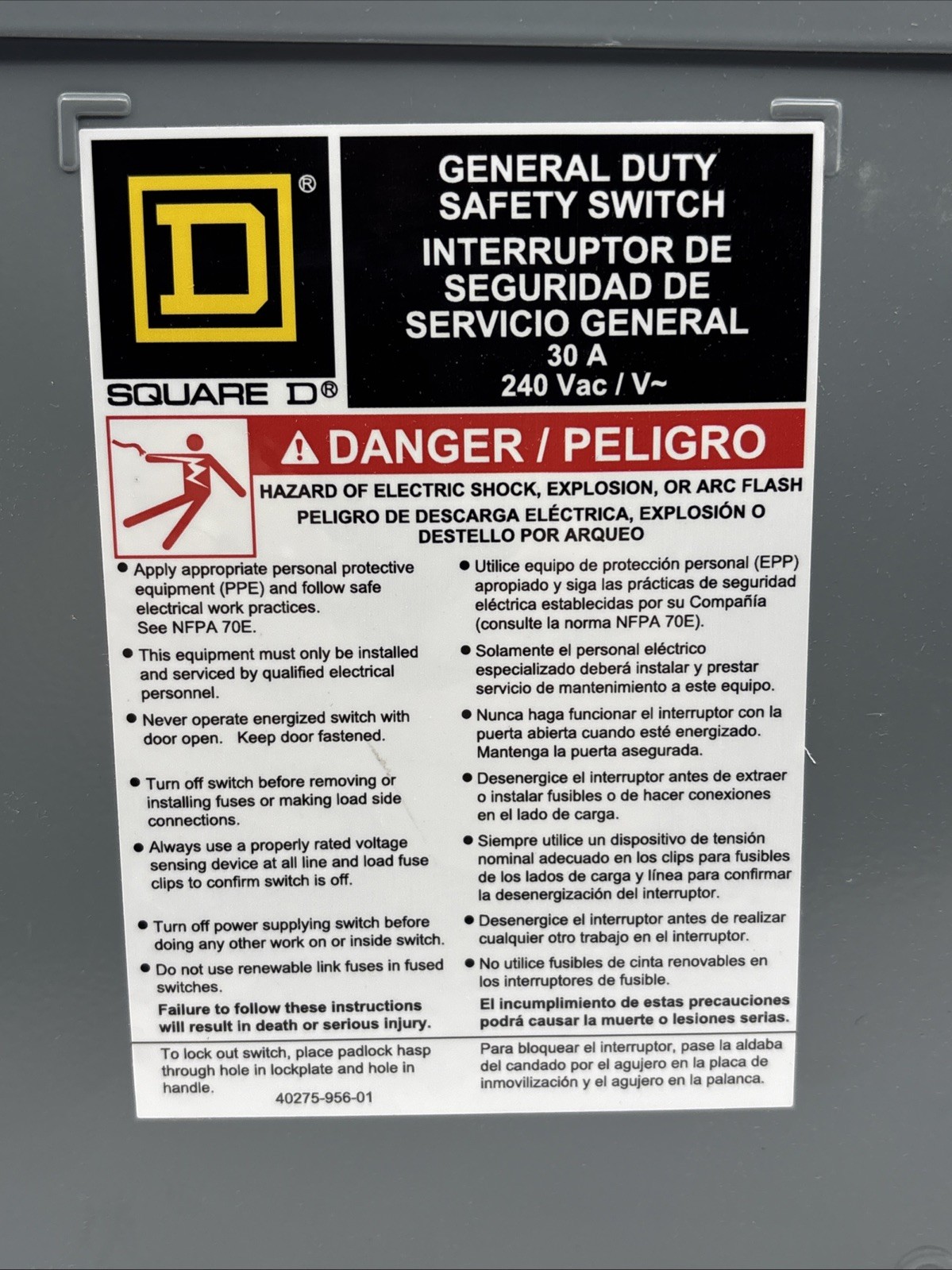SQUARE D SAFETY Disconnect – SWITCH D221NRB SERIES E3 3R ENCLOSURE 30 AMP 240VAC