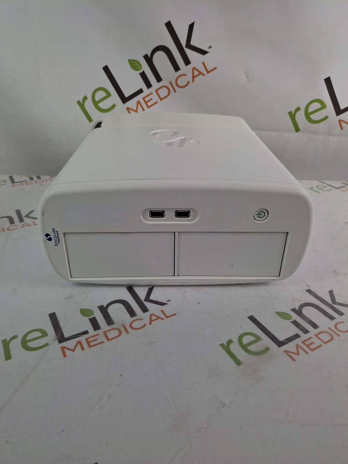 Spacelabs Healthcare Xprezzon Patient Monitor