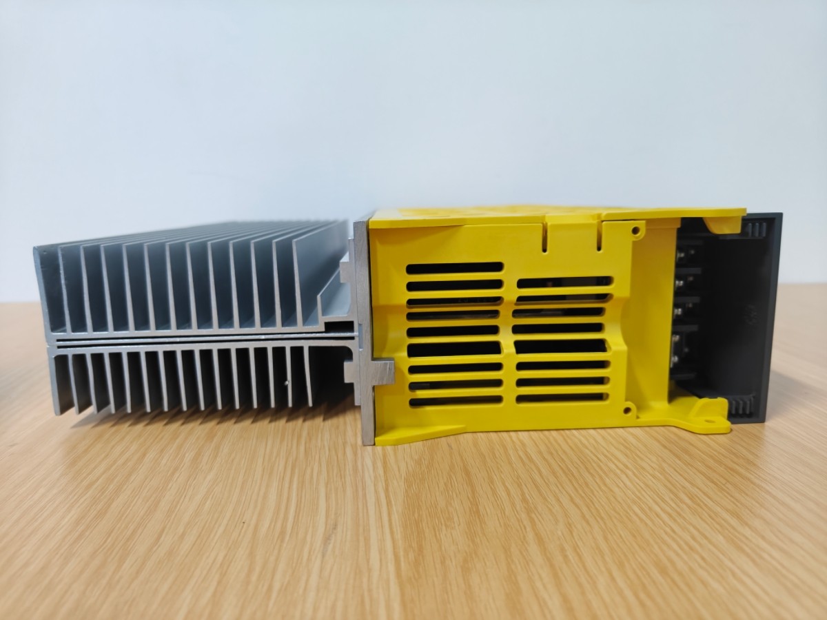 New Fanuc A06B-6079-H106 A06B-6079-H106 Servo Drive