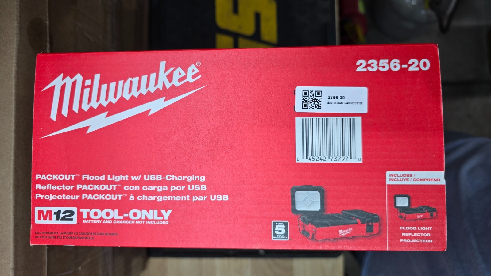Milwaukee 2356-20 Tool M12 12-Volt Lithium-Ion Cordless PACKOUT Flood Light