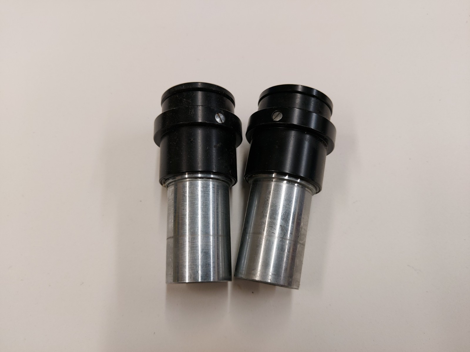Lot of 2 Nikon H.K.W. 10x Microscope Eyepieces