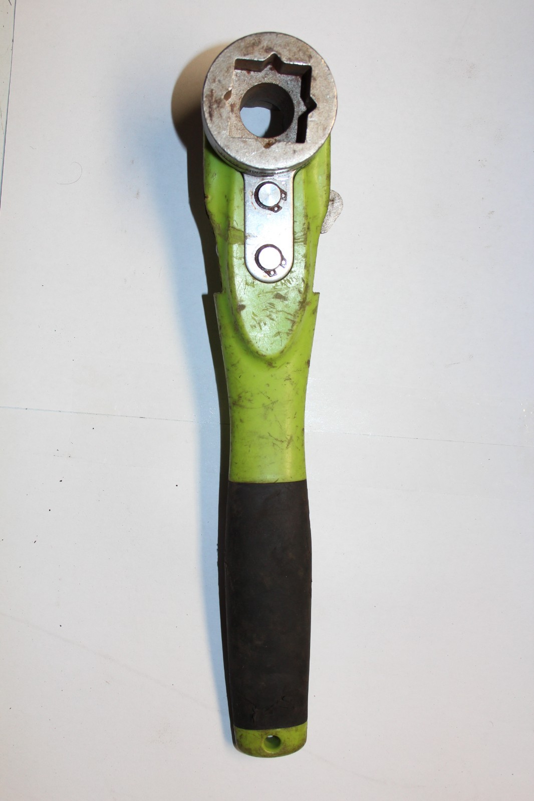 Madi 5-in-1 Slotted Insulated Big Wrench BWS-3