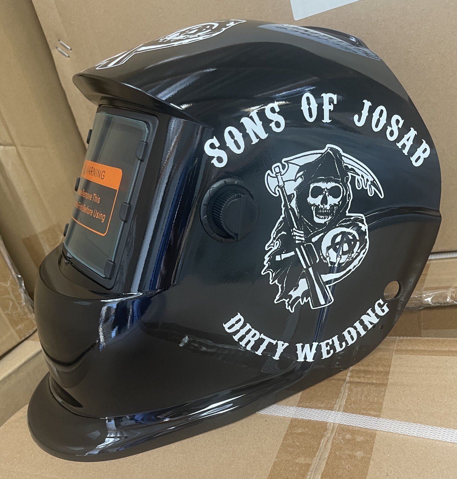 DWBD new Auto Darkening Welding Helmet grinding true color hood mask