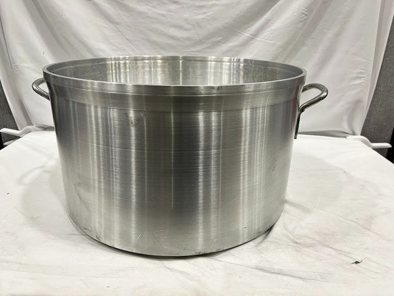 Vollrath 68460 Wear-Ever Classic Select 60 Qt. Heavy Duty Aluminum Sauce Pot