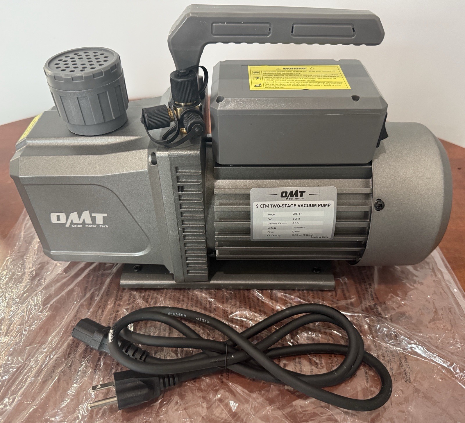OMT 9 CFM Two-Stage Vacuum Pump 3/4 HP 110V (Model: 2RS-3+)