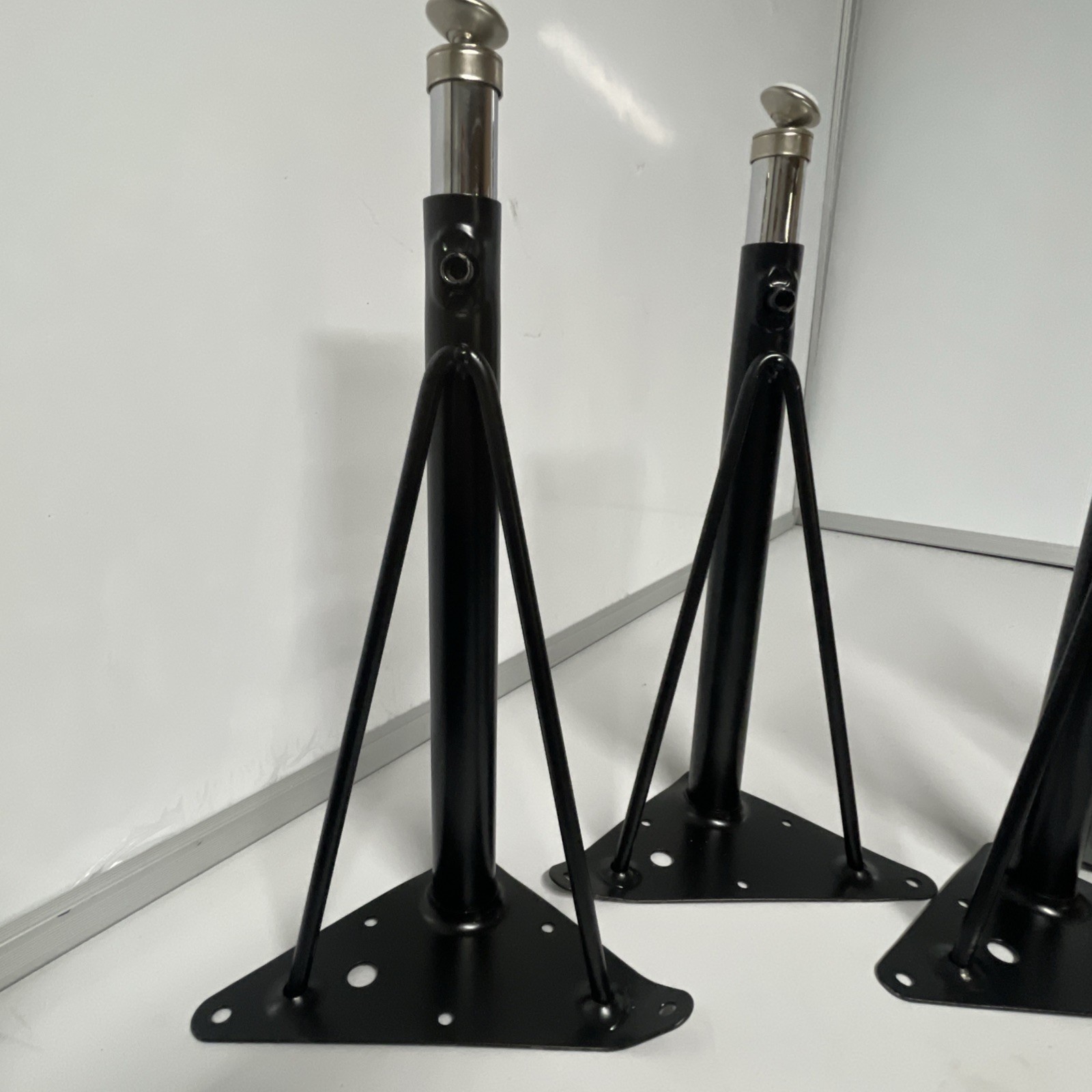 Tapered Metal Table Legs XU-LEG-SHORT-GG