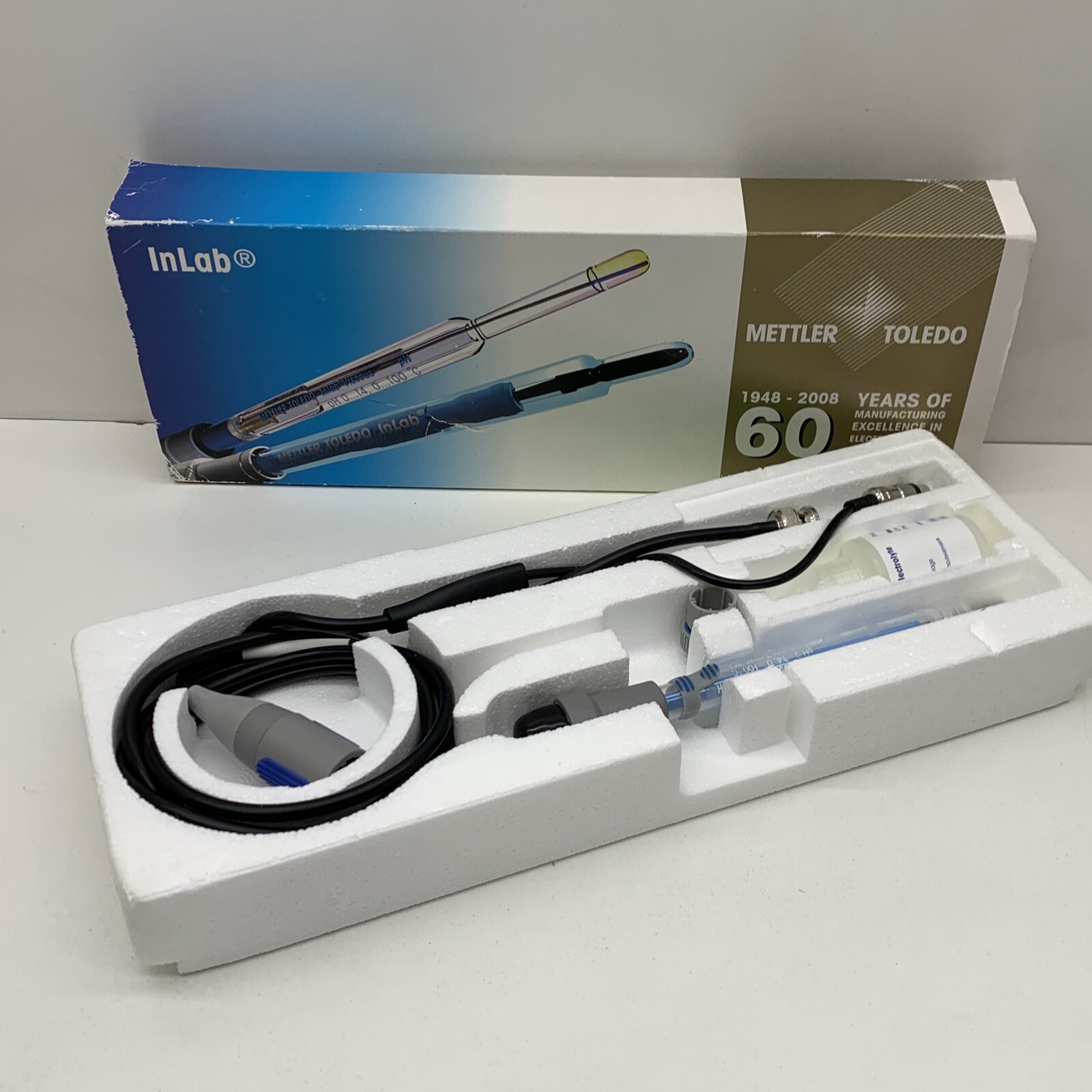 Mettler Toledo 30014095 Inlab Routine Pro pH Electrode ISM + BNC/RCA