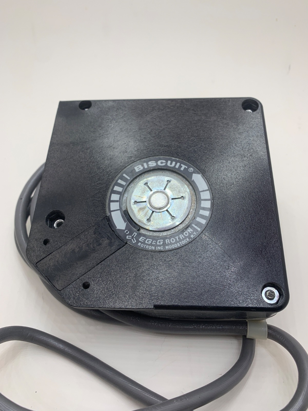 Comair Rotron Biscuit Fan Model BT2A1 Oct-77 115 VAC 50/60hz 16 Watts