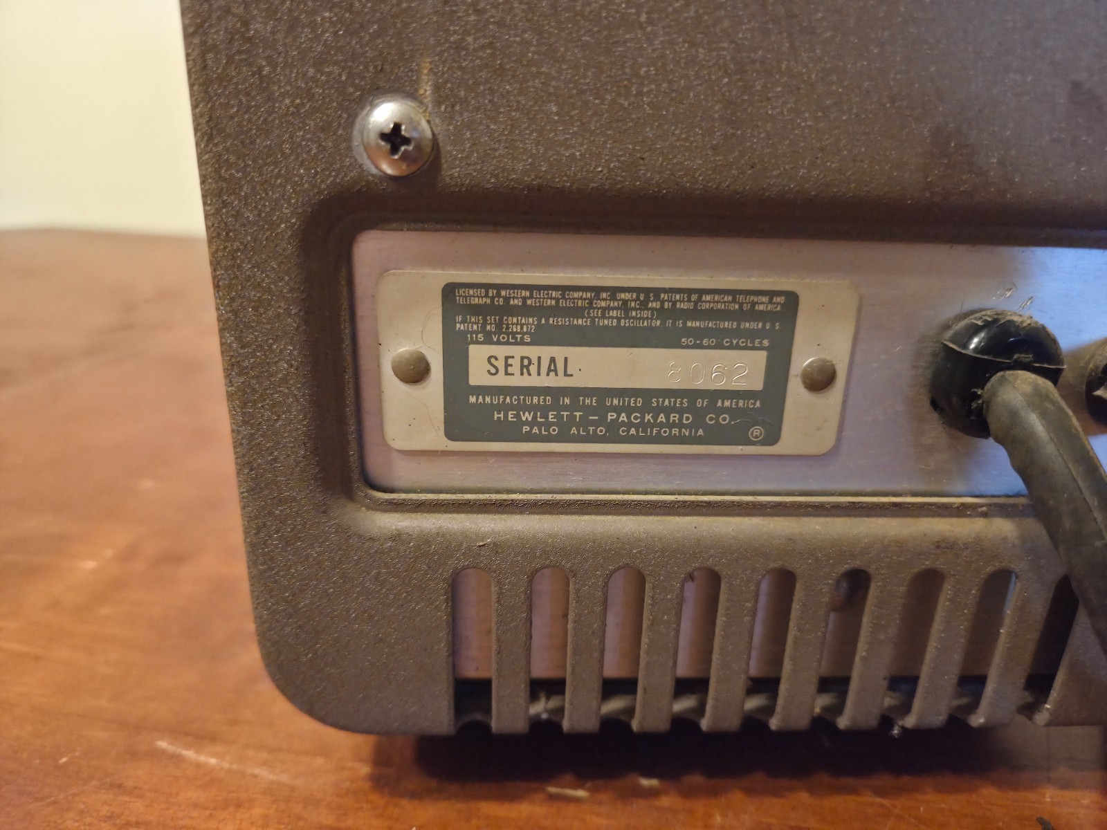 HP Hewlett Packard 200AB Audio Oscillator Powers On Vintage Test Equipment