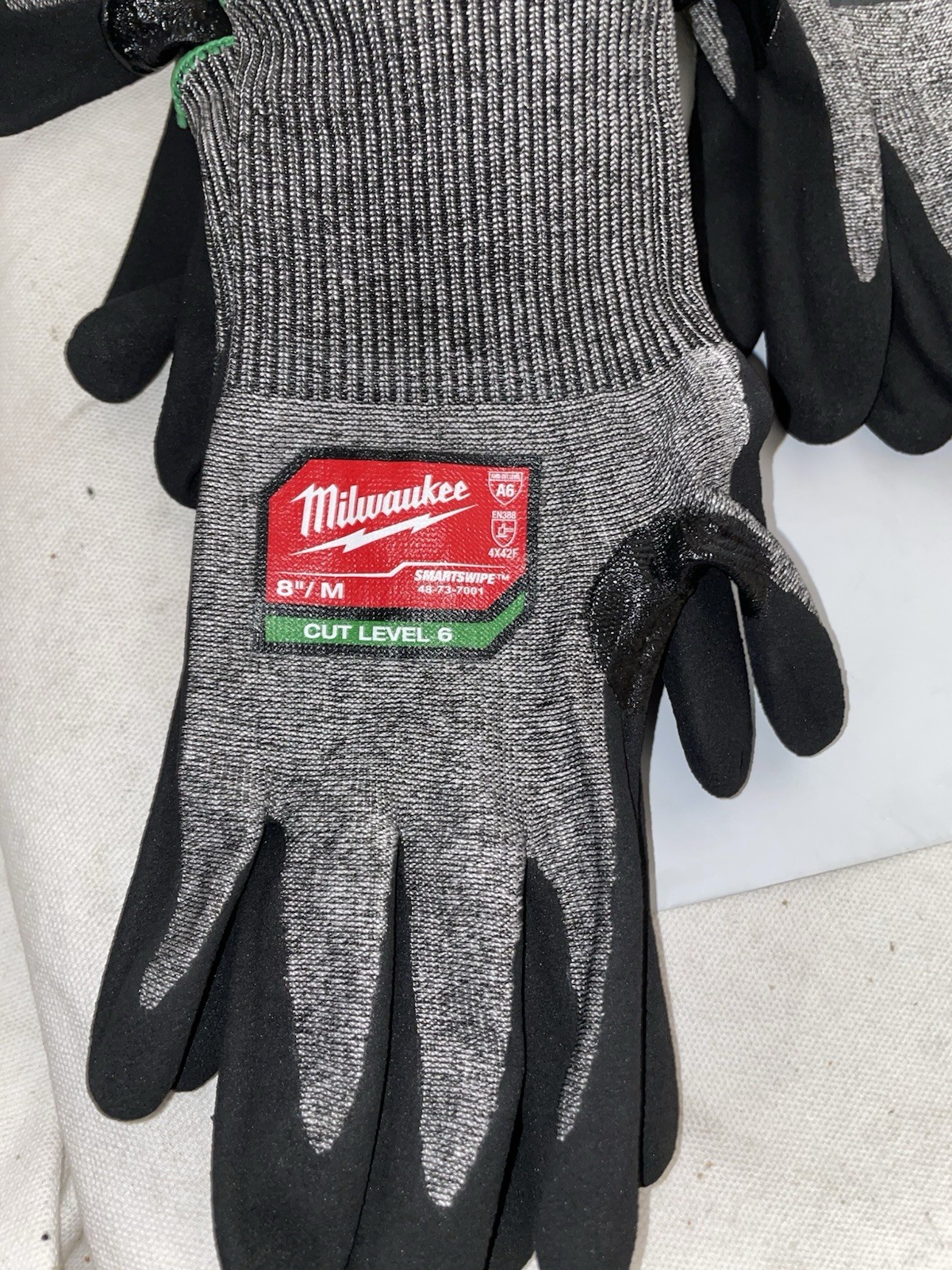 (10) Pair Milwaukee 48-73-7001 Size 8 (medium) Smartswipe Cut Level 6 Gloves