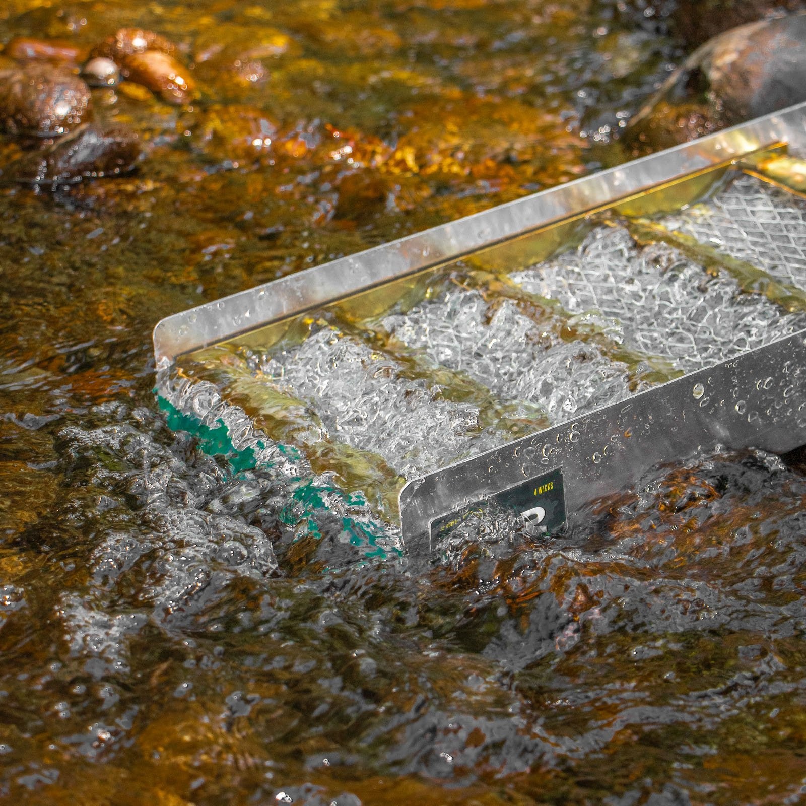 ASR Outdoor 27″ Compact Aluminum Sluice Box with Flared Mouth Gold Prospecting