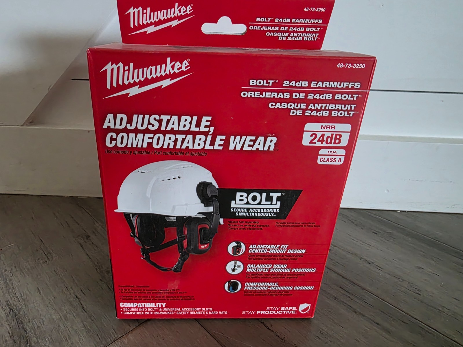 MILWAUKEE – 24dB EARMUFFS 48-73-3250 BOLT Adjustable Comfortable – NEW IN BOX