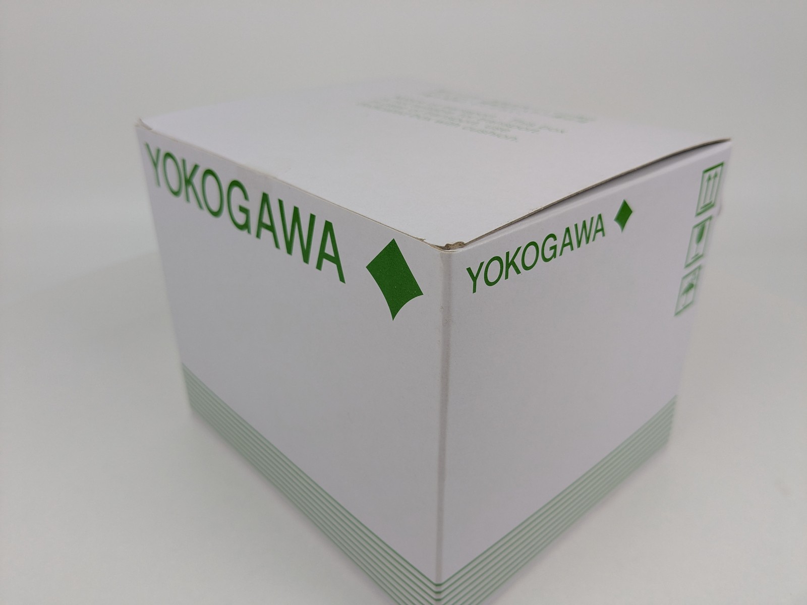 NEW YOKOGAWA UT35A General Purpose Digital Indicating Temperature Controller PID