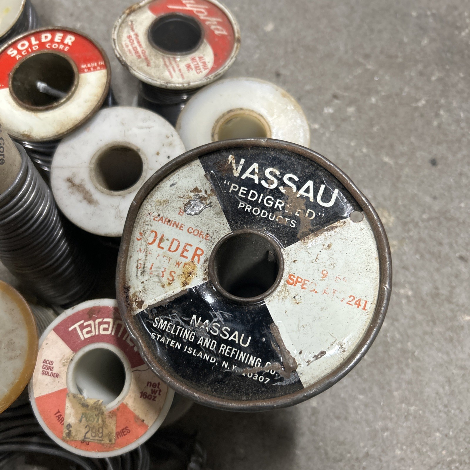 Vintage Nassau Stearine Core Solder Spools 10lbs Acid Core Alpha