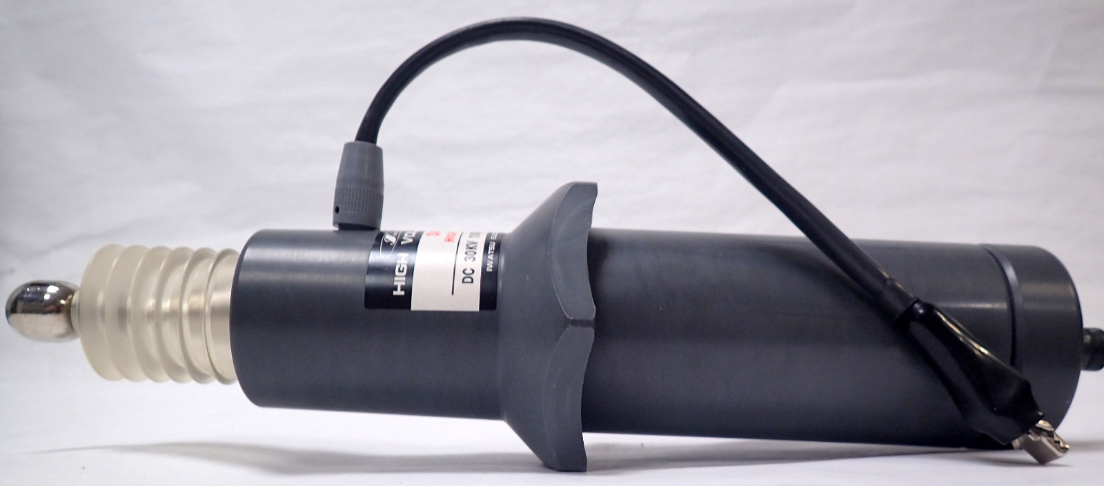 IWATSU HV-P30 HIGH VOLTAGE PROBE DC 30 kV 1000:1 100Mohm 7pF w/ ORIGINAL MANUAL