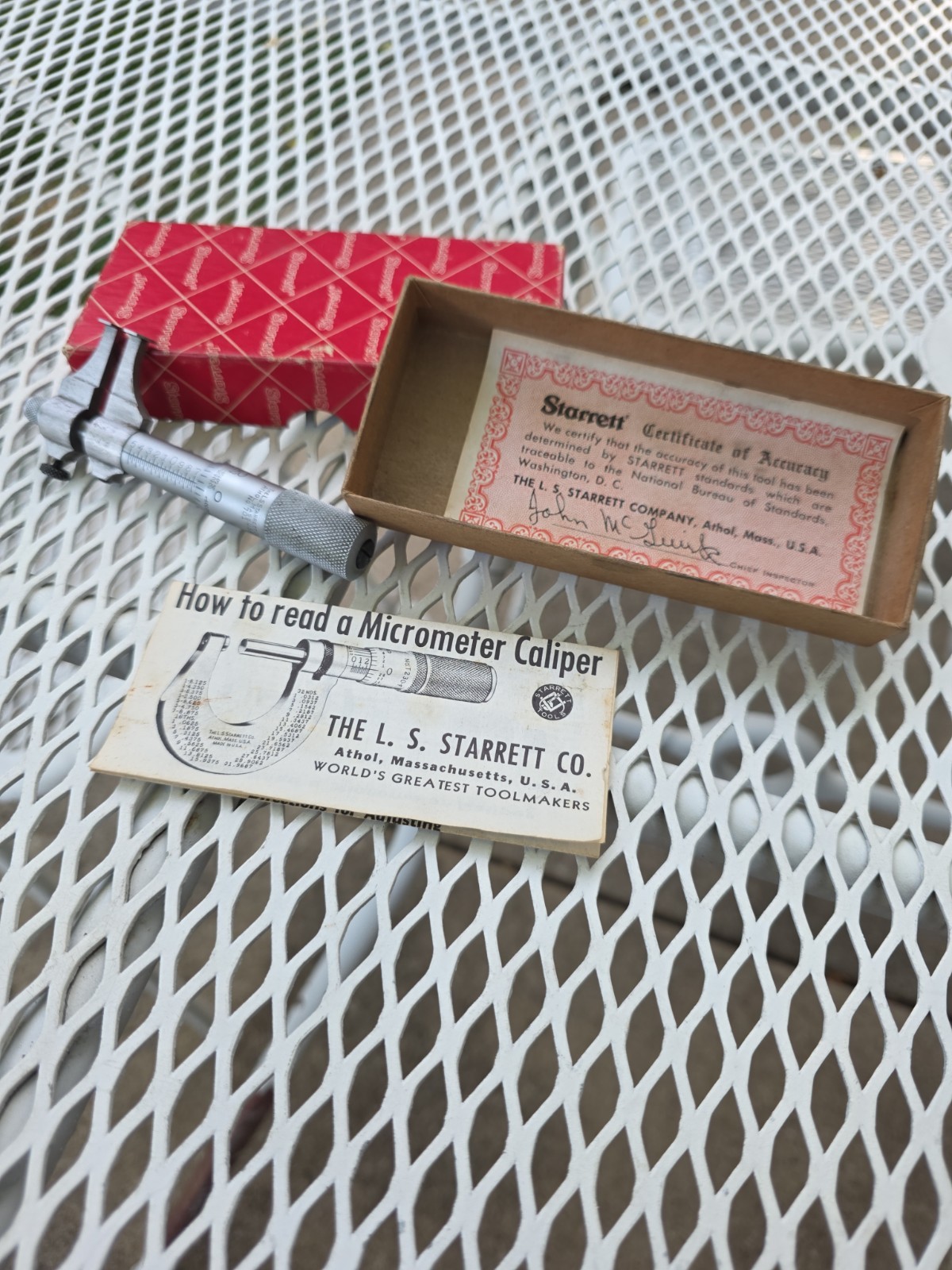 Starrett 701A Inside Groove Micrometer 0.500-1.500 in Box Very Nice Condition