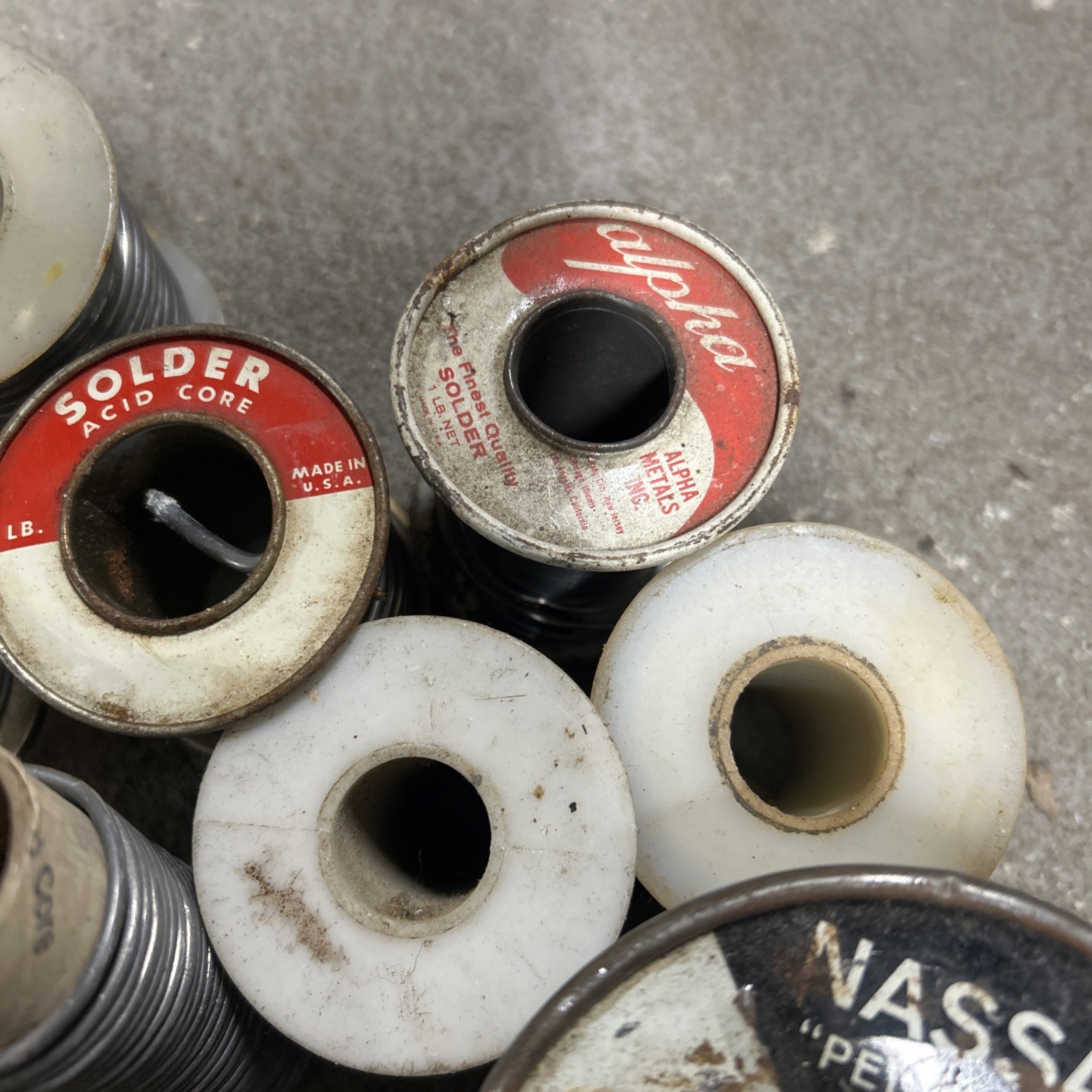 Vintage Nassau Stearine Core Solder Spools 10lbs Acid Core Alpha