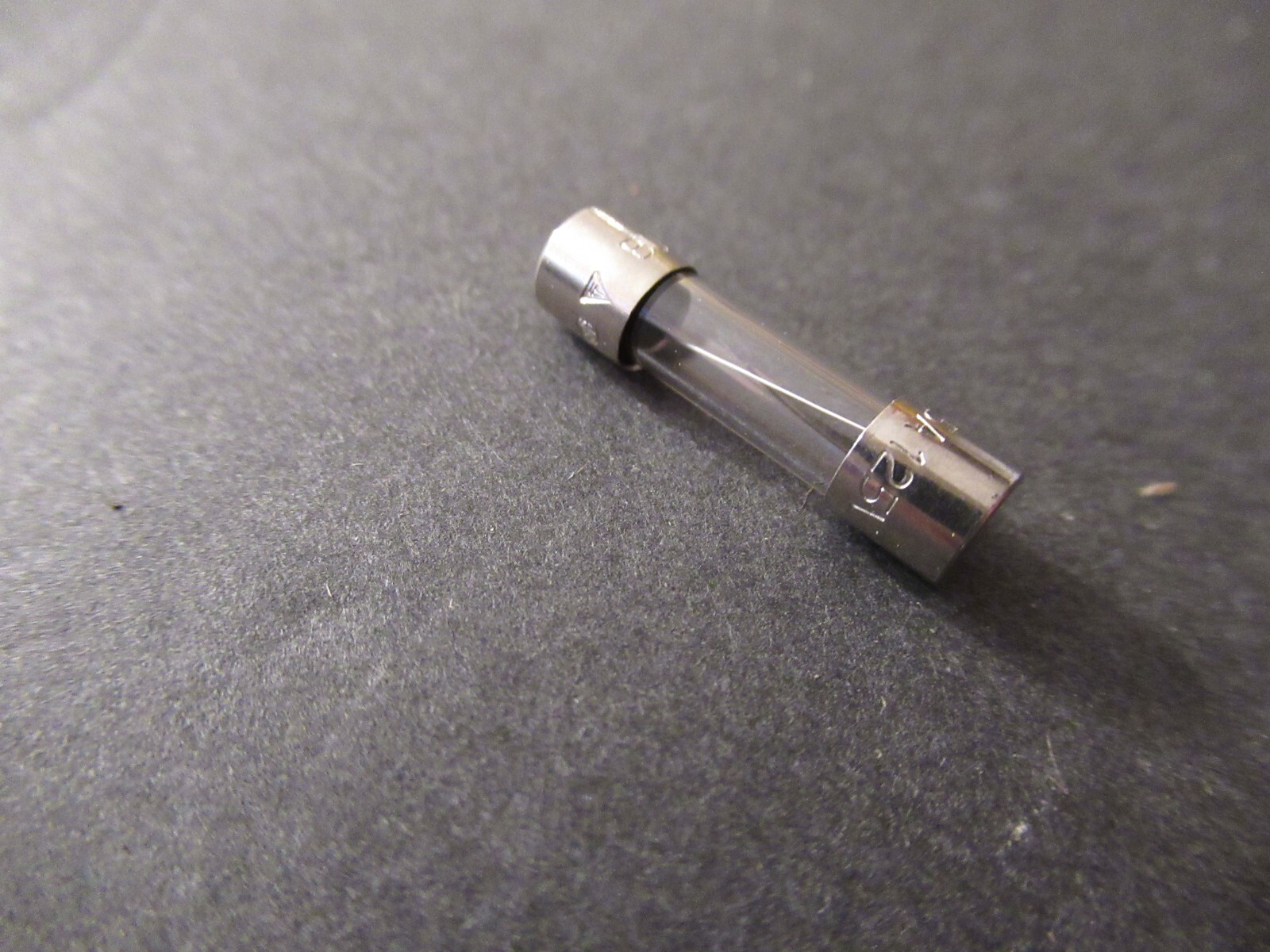 Five (5) Buss GMA-5A GMA 5A BUSSMANN FUSES 5A 125V 5 x 20mm FAST BLOW NEW NOS
