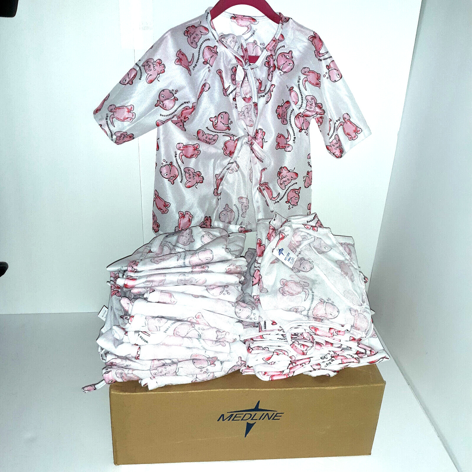 Medline 1 Case 24 Pc Pediatric Children Sz S Hospital Gown Animal Friends Pk/Wh