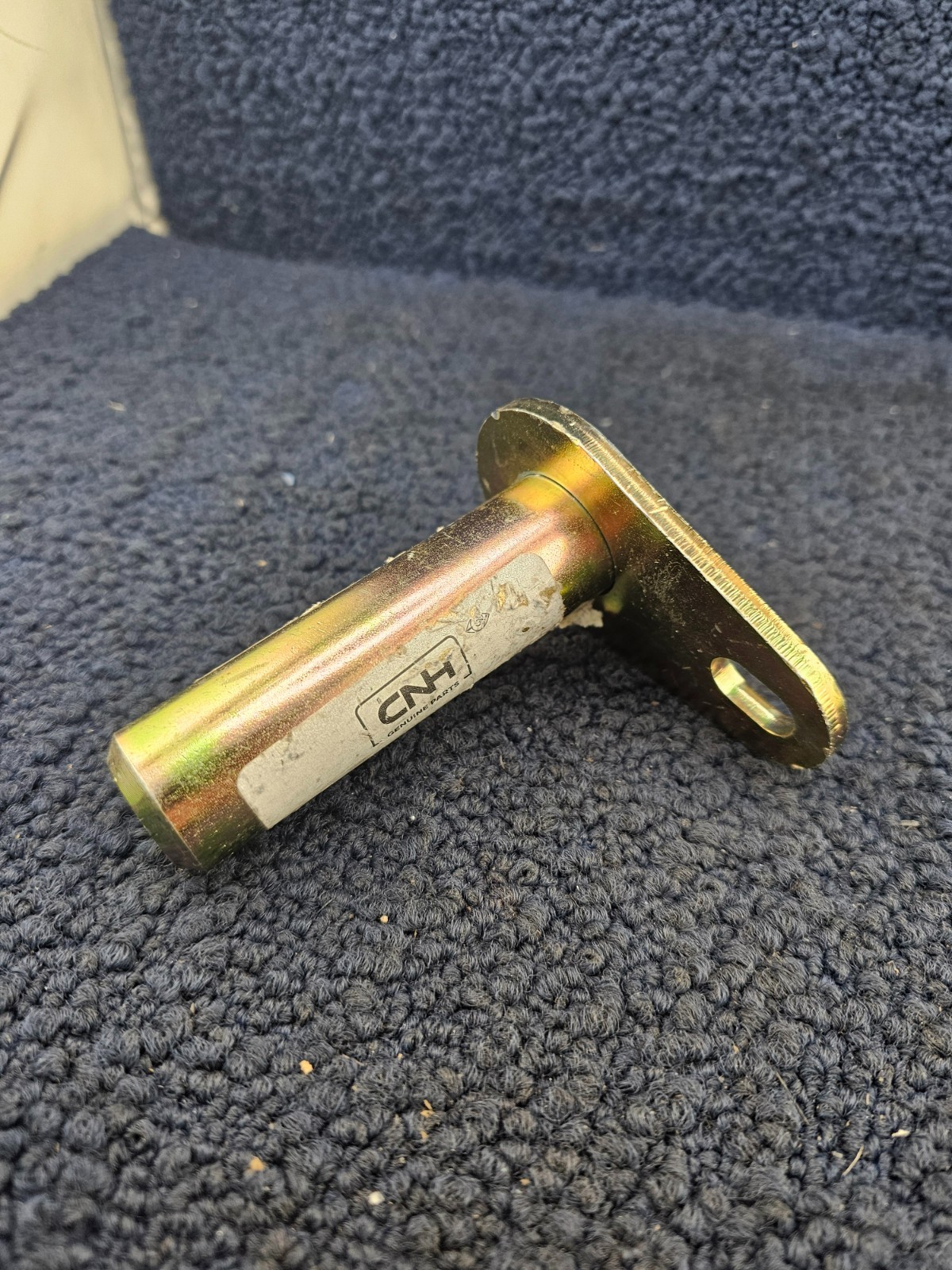 CNH BN307223: PIN CASE IH FITS 3230 PATRIOT SPRAYER
